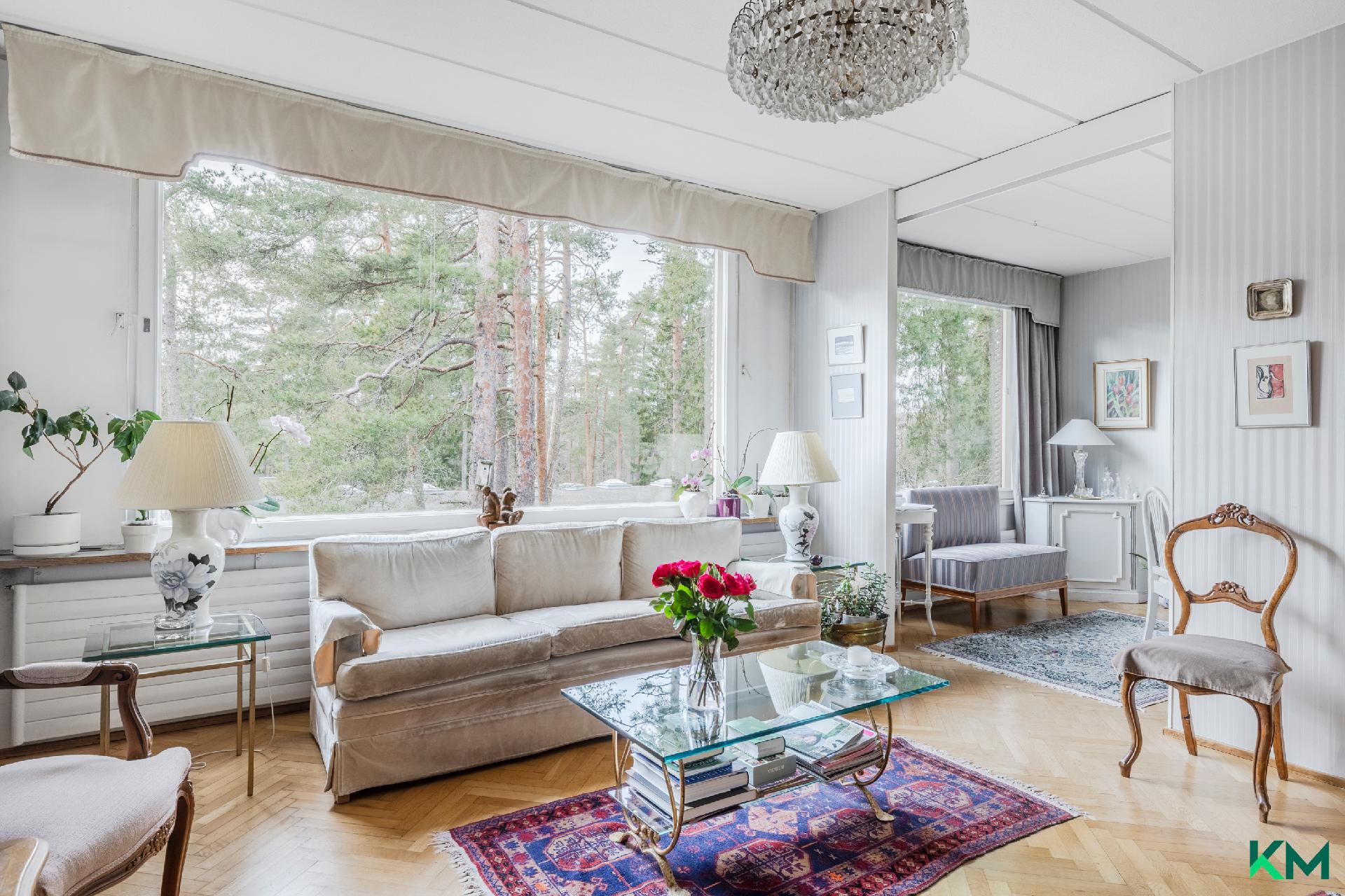 Kasavuorentie 12, Kauniainen