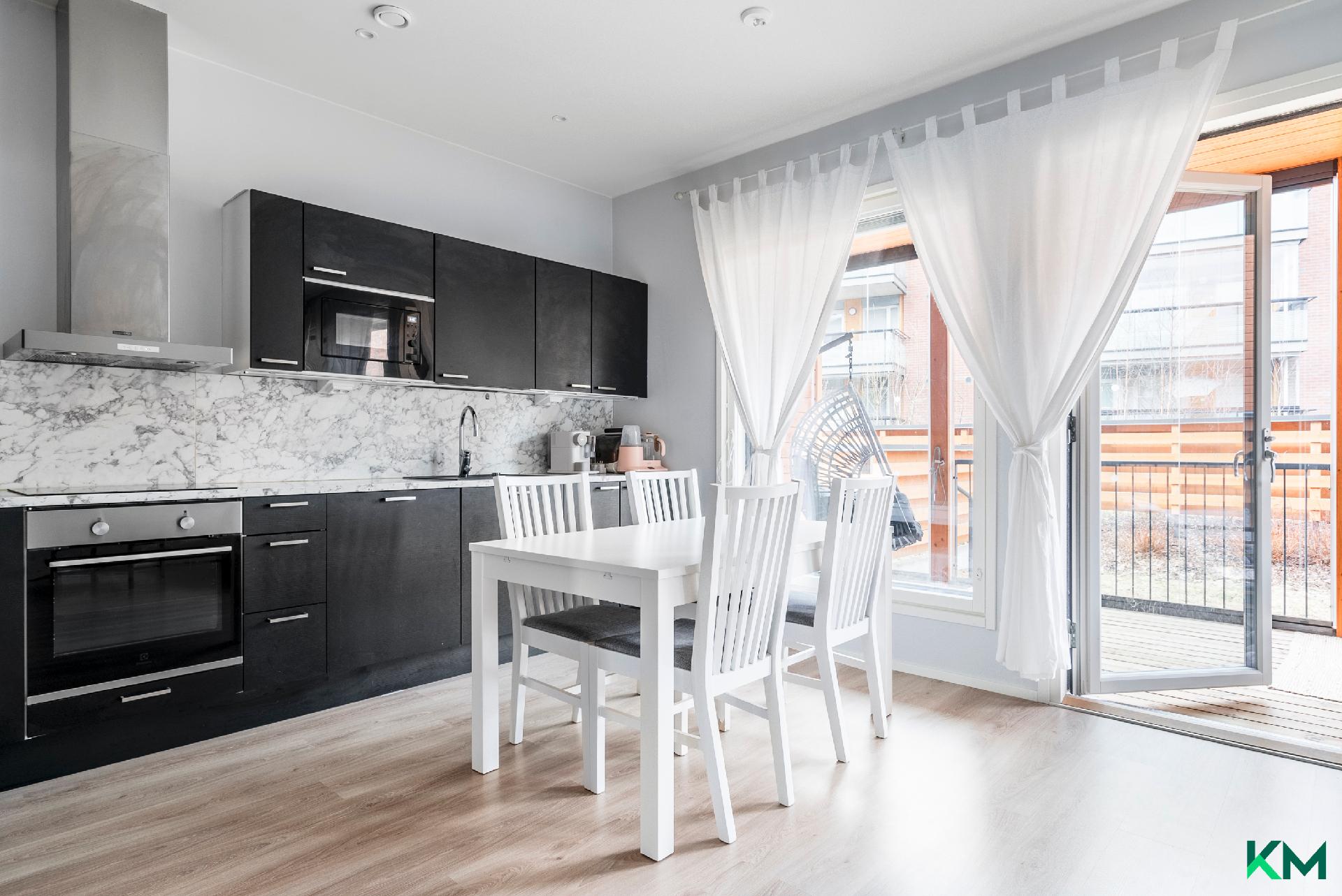 Valkkusuonkuja 2, Ramsinranta, Helsinki