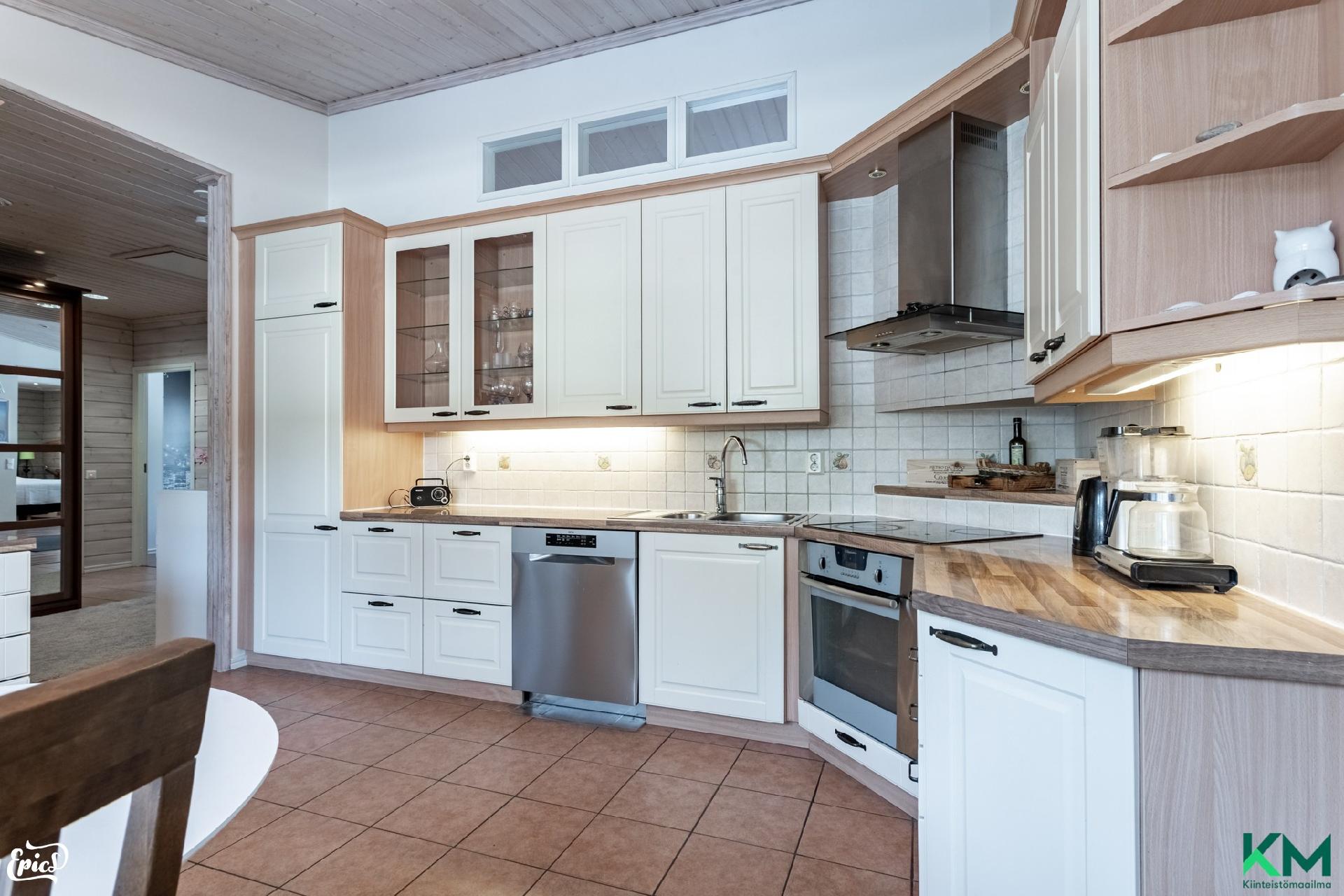 Idäntie 24, Asuntila, Ylöjärvi