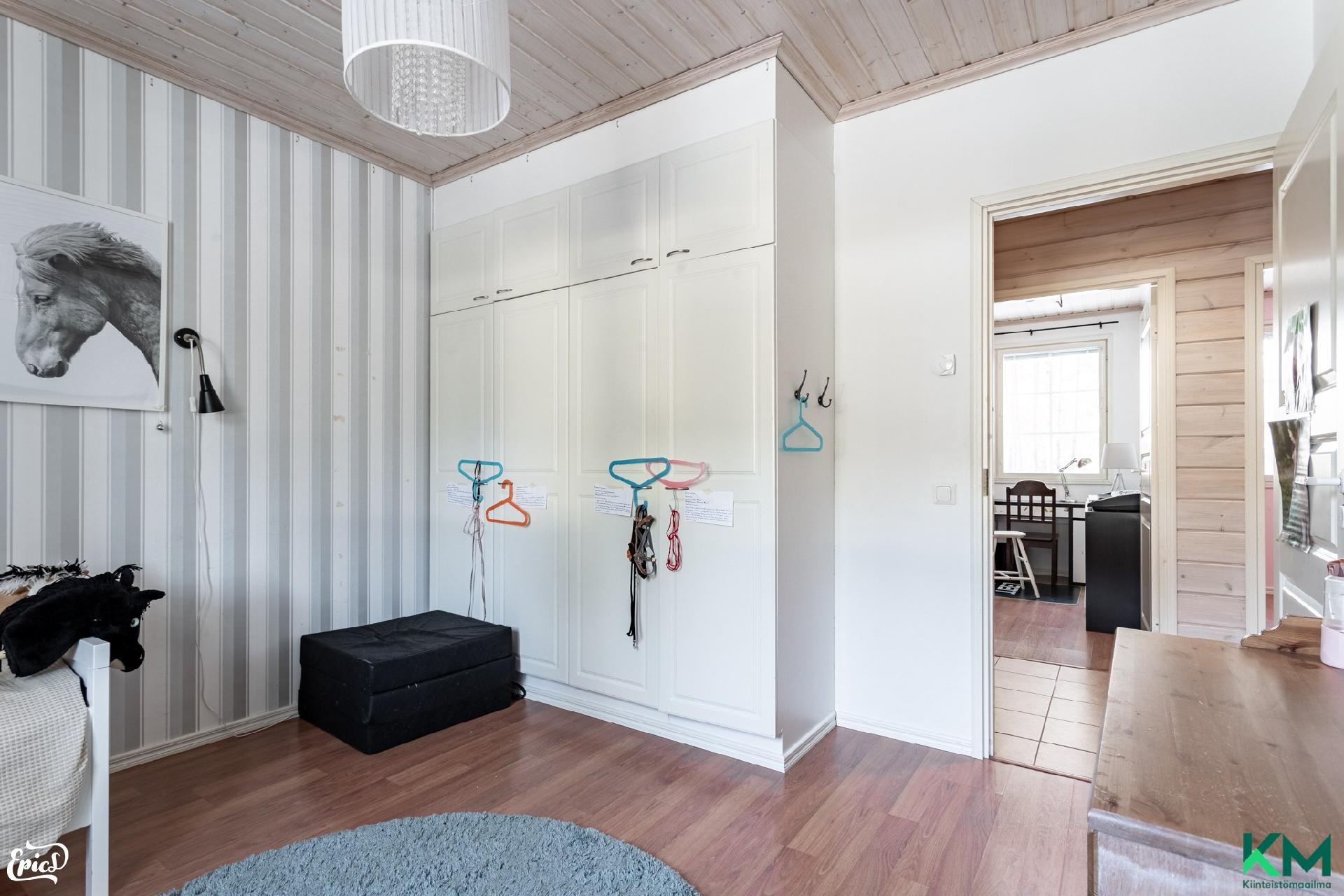 Idäntie 24, Asuntila, Ylöjärvi