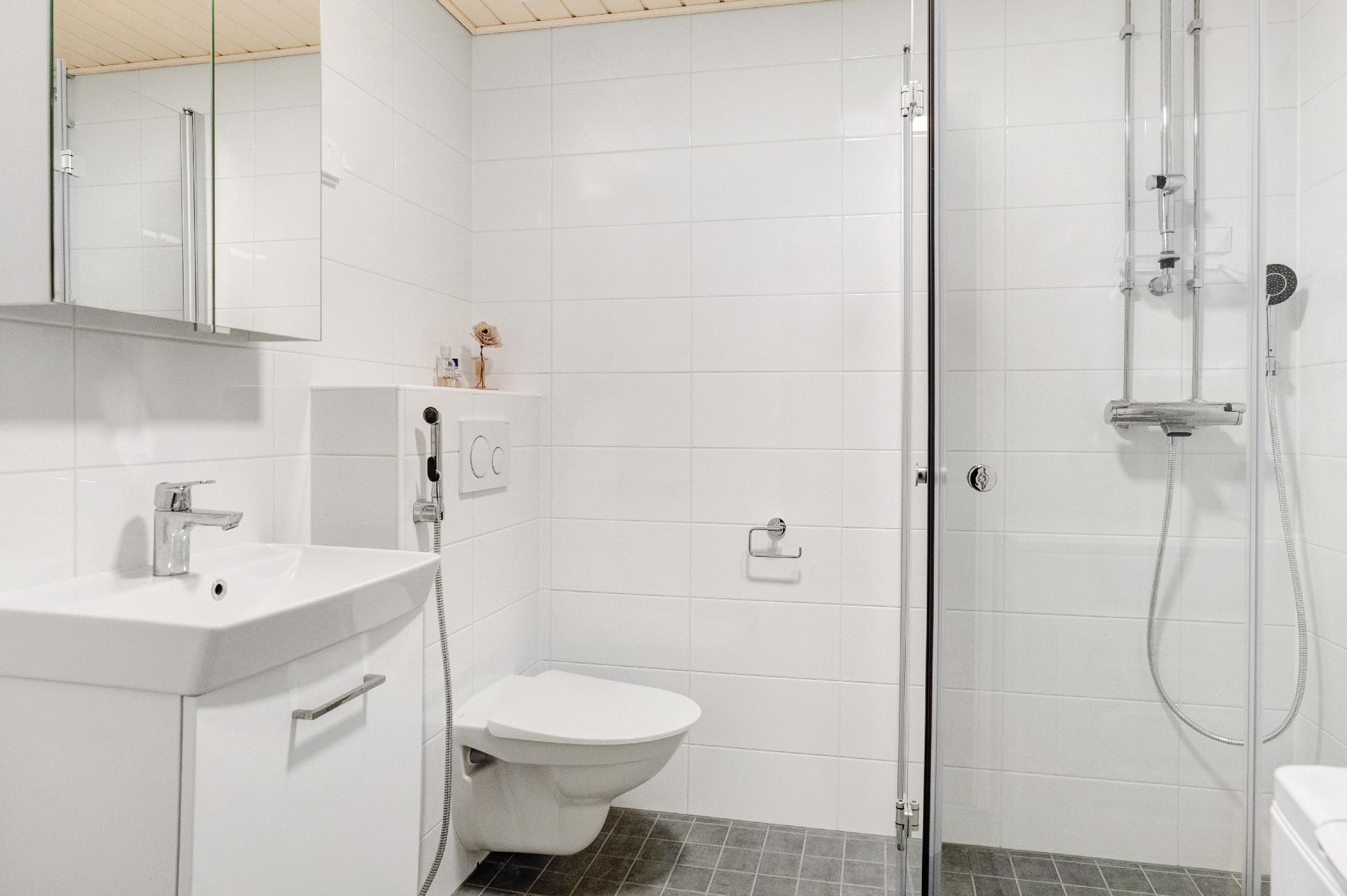 Maininkitie 9, Kivenlahti, Espoo