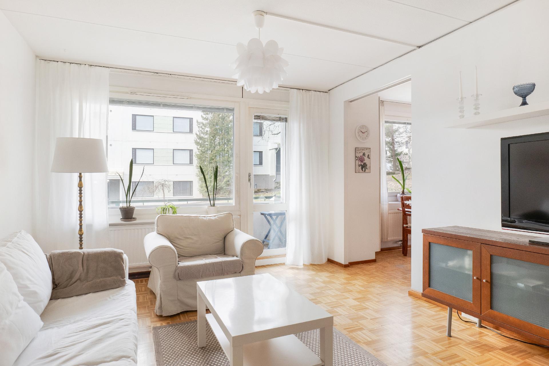 Maininkitie 9, Kivenlahti, Espoo