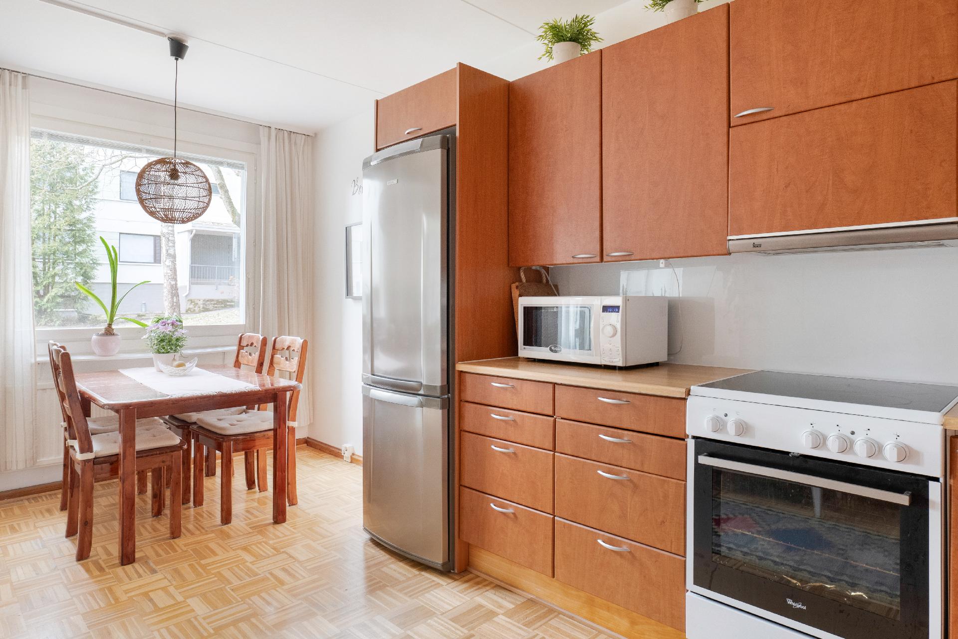 Maininkitie 9, Kivenlahti, Espoo