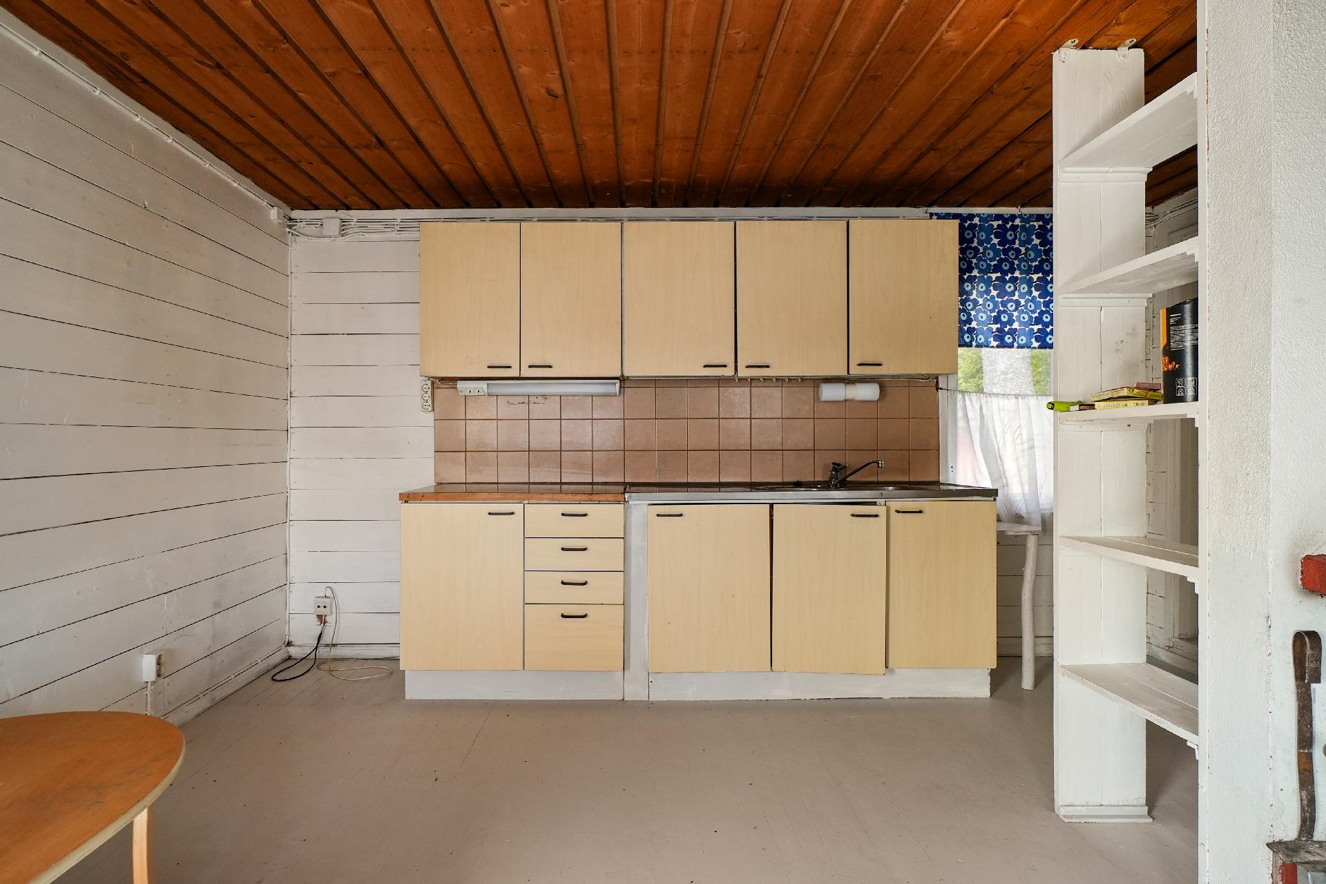 Keittiössä on kantovesi.