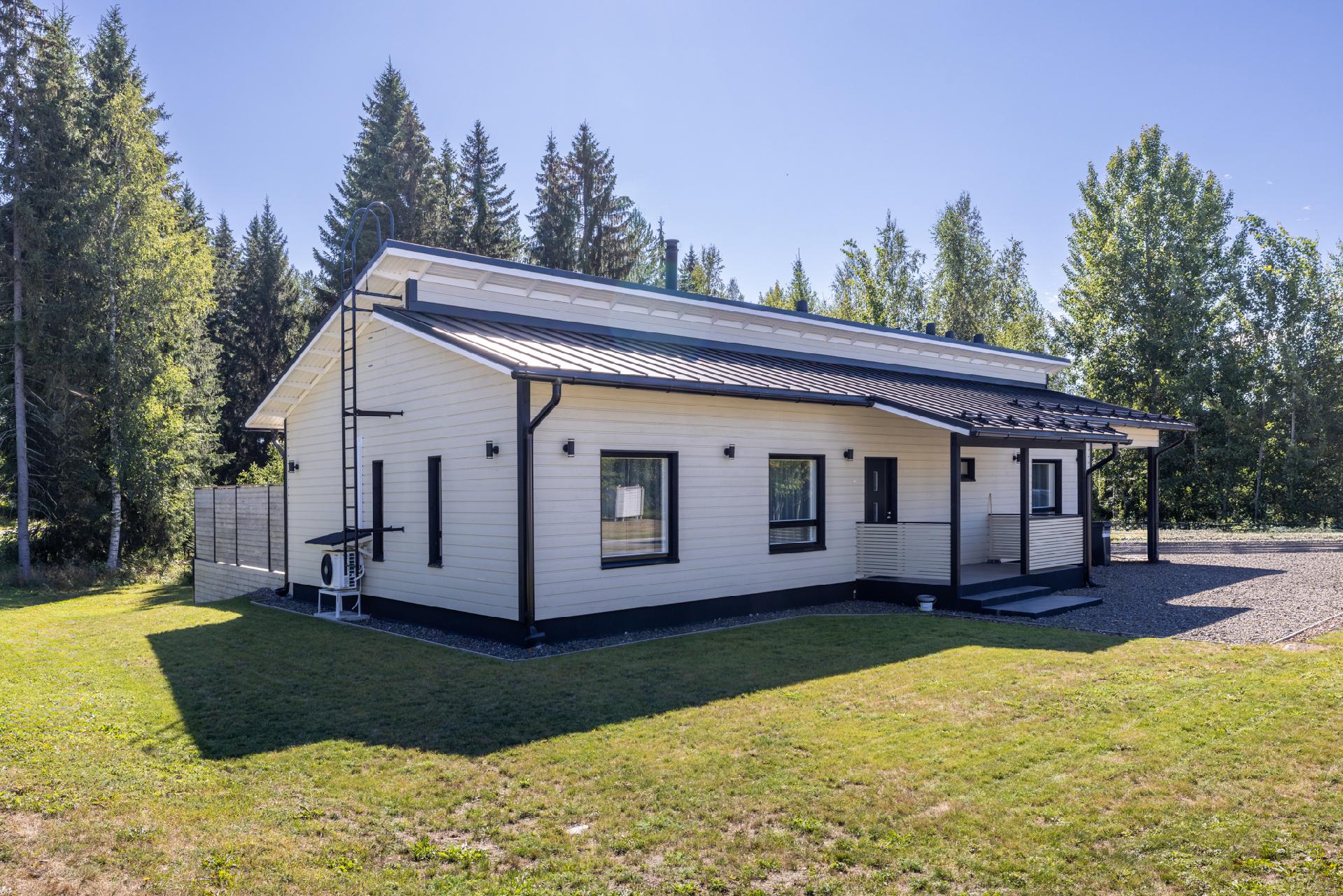 Pillipiiparinkuja 1, Savisilta, Mikkeli