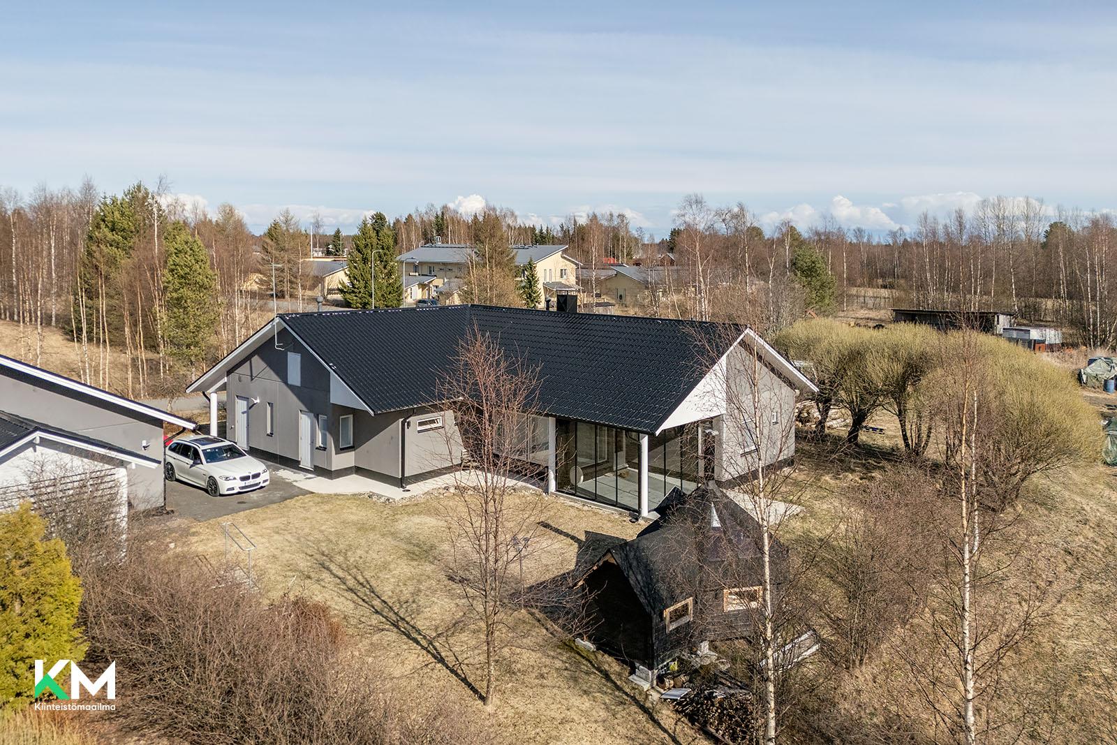 Pajumaankuja 11, Kello, Oulu