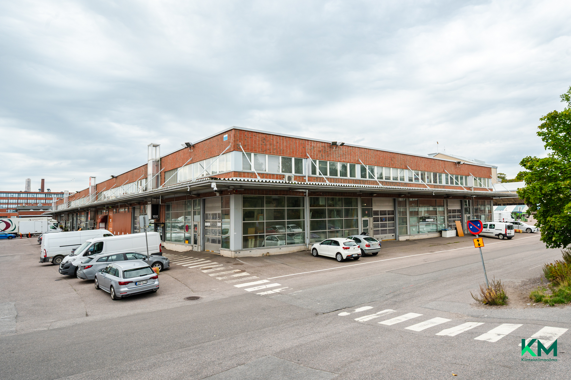 Vihertukkutori sijaitsee osoitteessa Vanha Talvitie 10