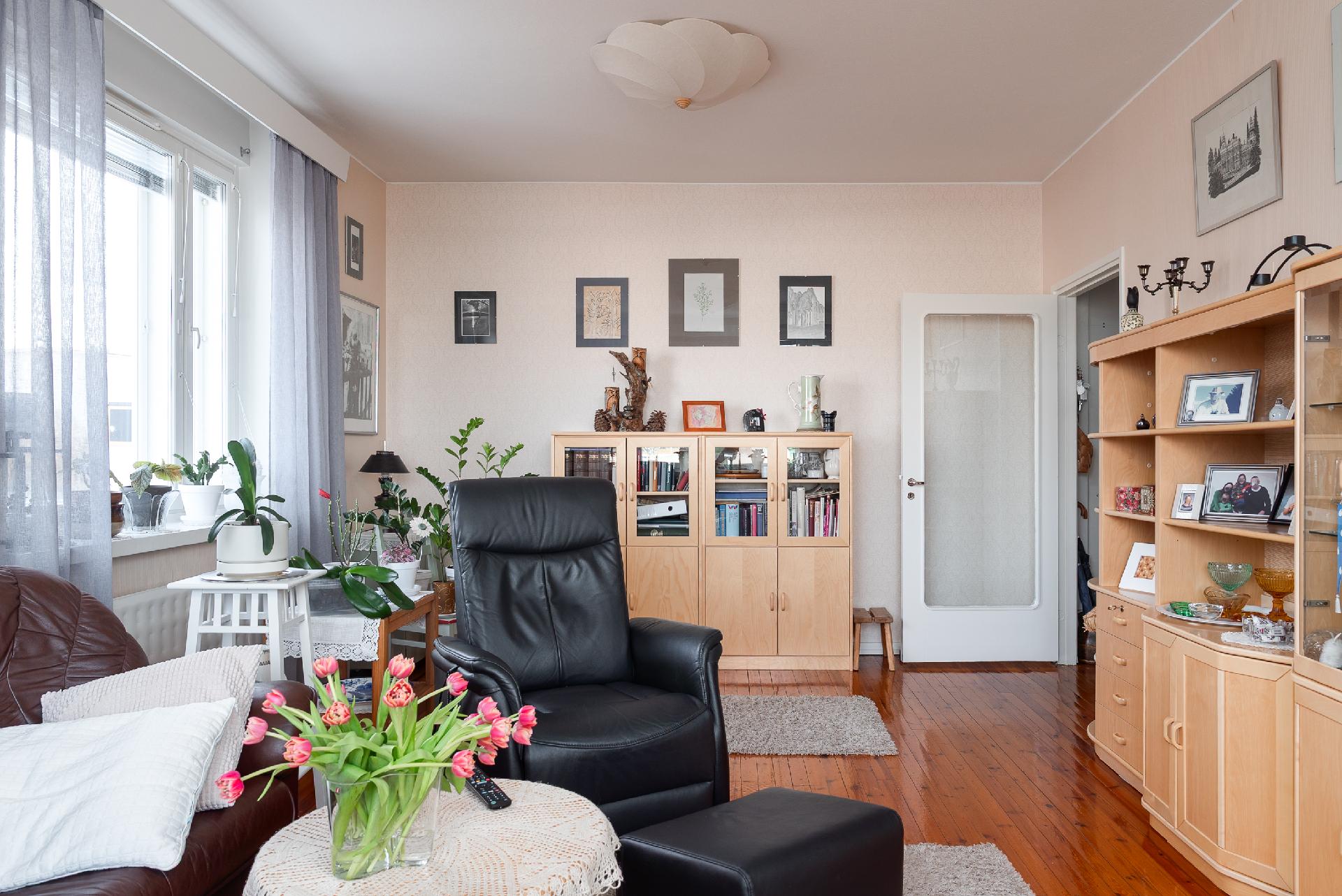 Kotakennääntie 4, Keskus, Äänekoski