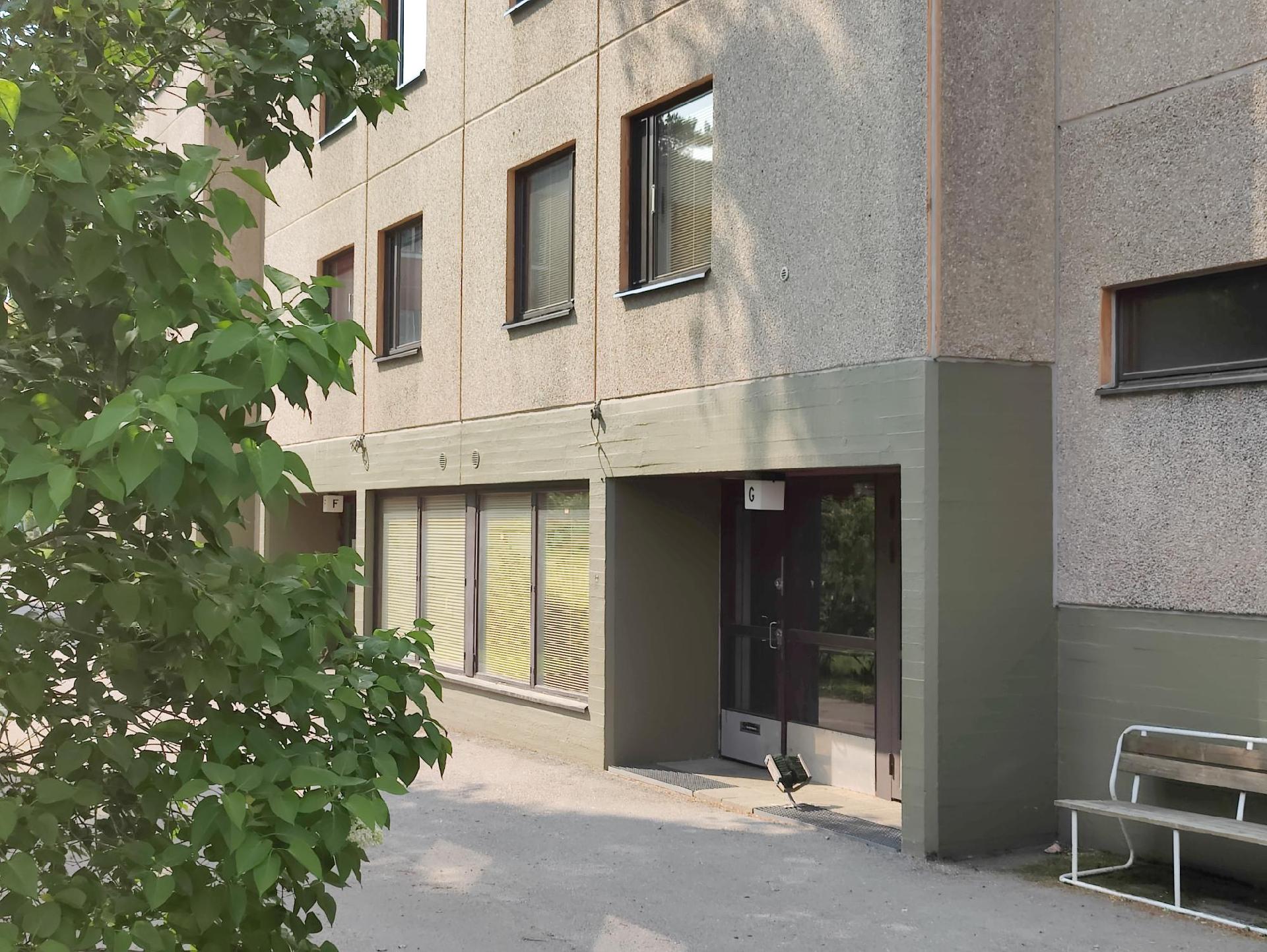 Teuvo Pakkalan tie 12, Pohjois-Haaga, Helsinki