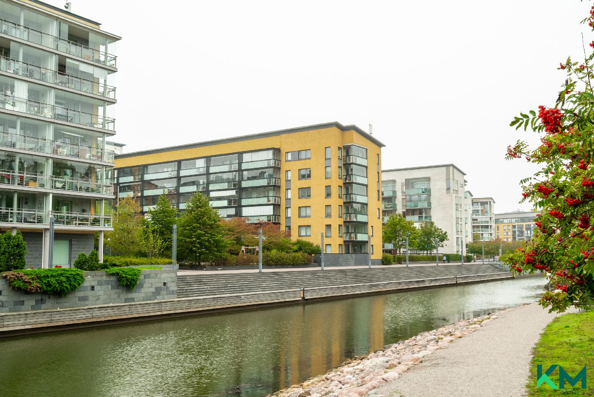 Aurinkotuulenkatu 20, Aurinkolahti, Helsinki