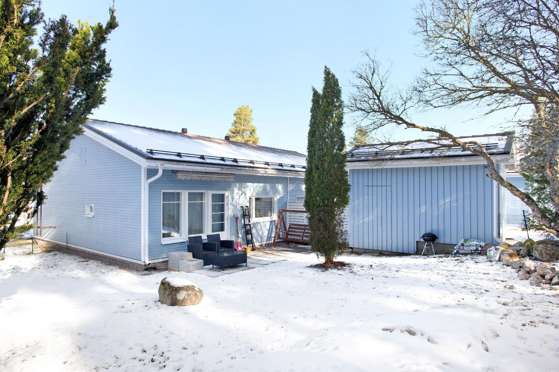Esikoisentie 8, Hakuninmaa, Helsinki