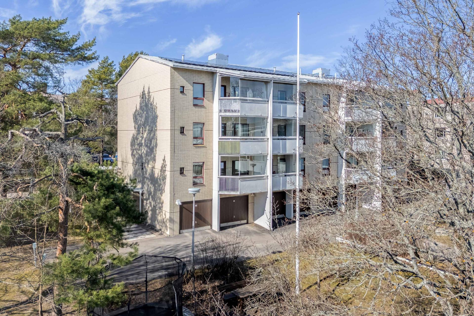 Steniuksentie 25, Etelä-Haaga, Helsinki