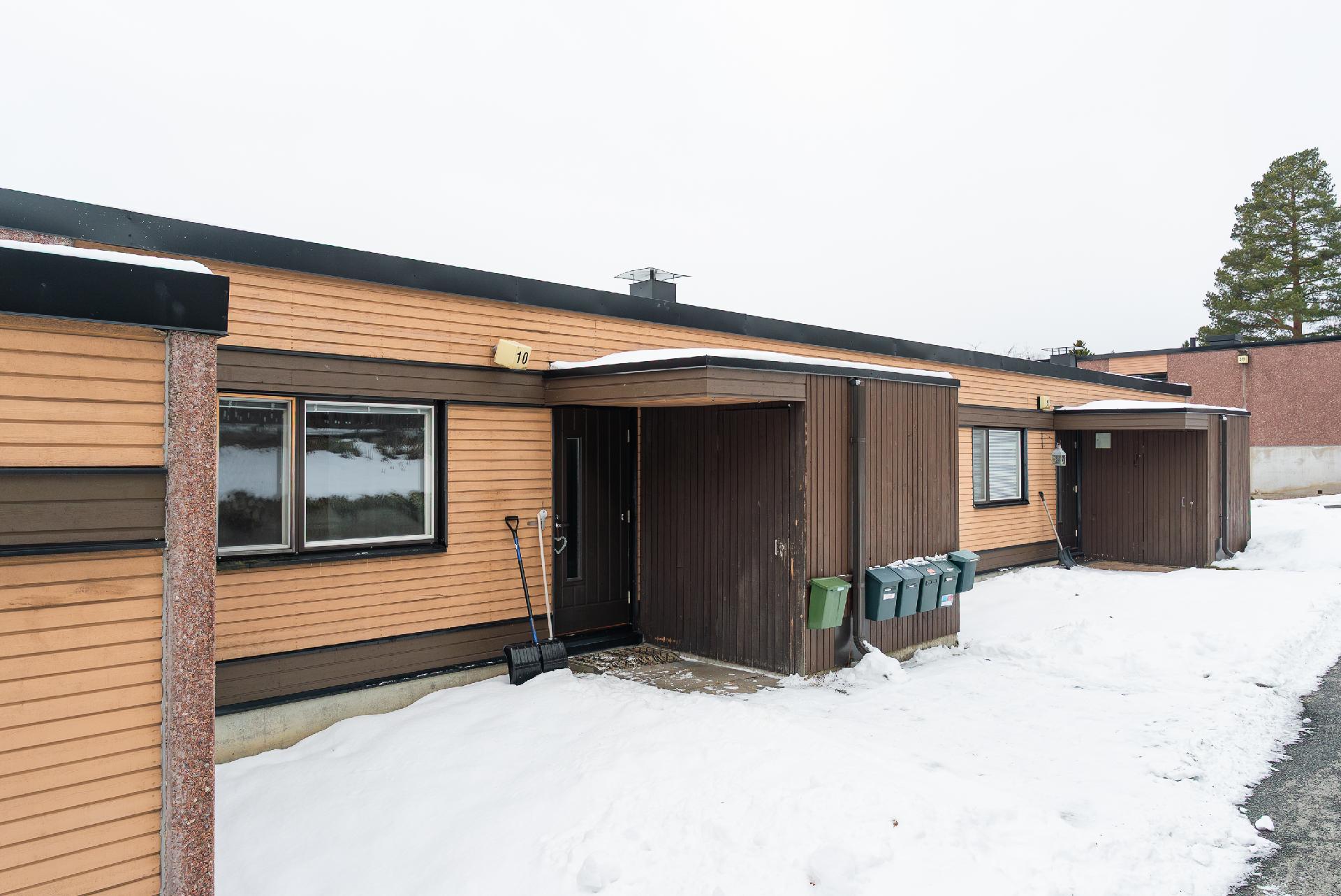 Mesikämmen 5, Halssilanrinne, Jyväskylä