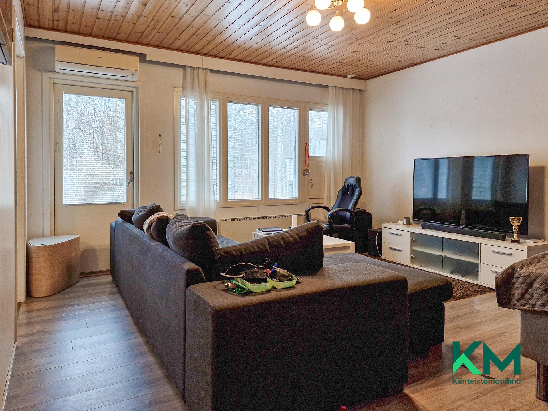 Ahopellontie 2, Punkaharju, Savonlinna