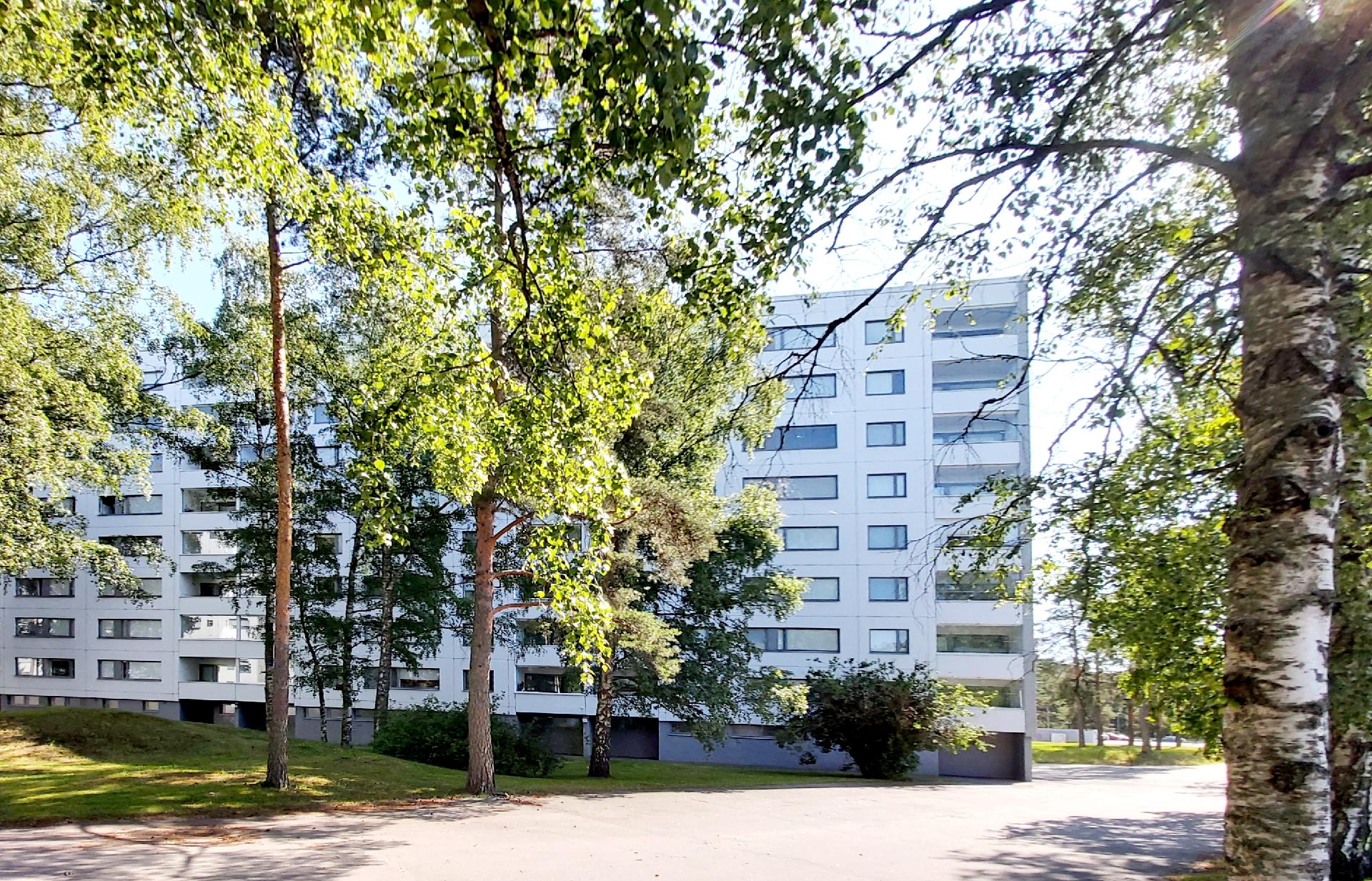 Kaarikuja 4, Kontula, Helsinki