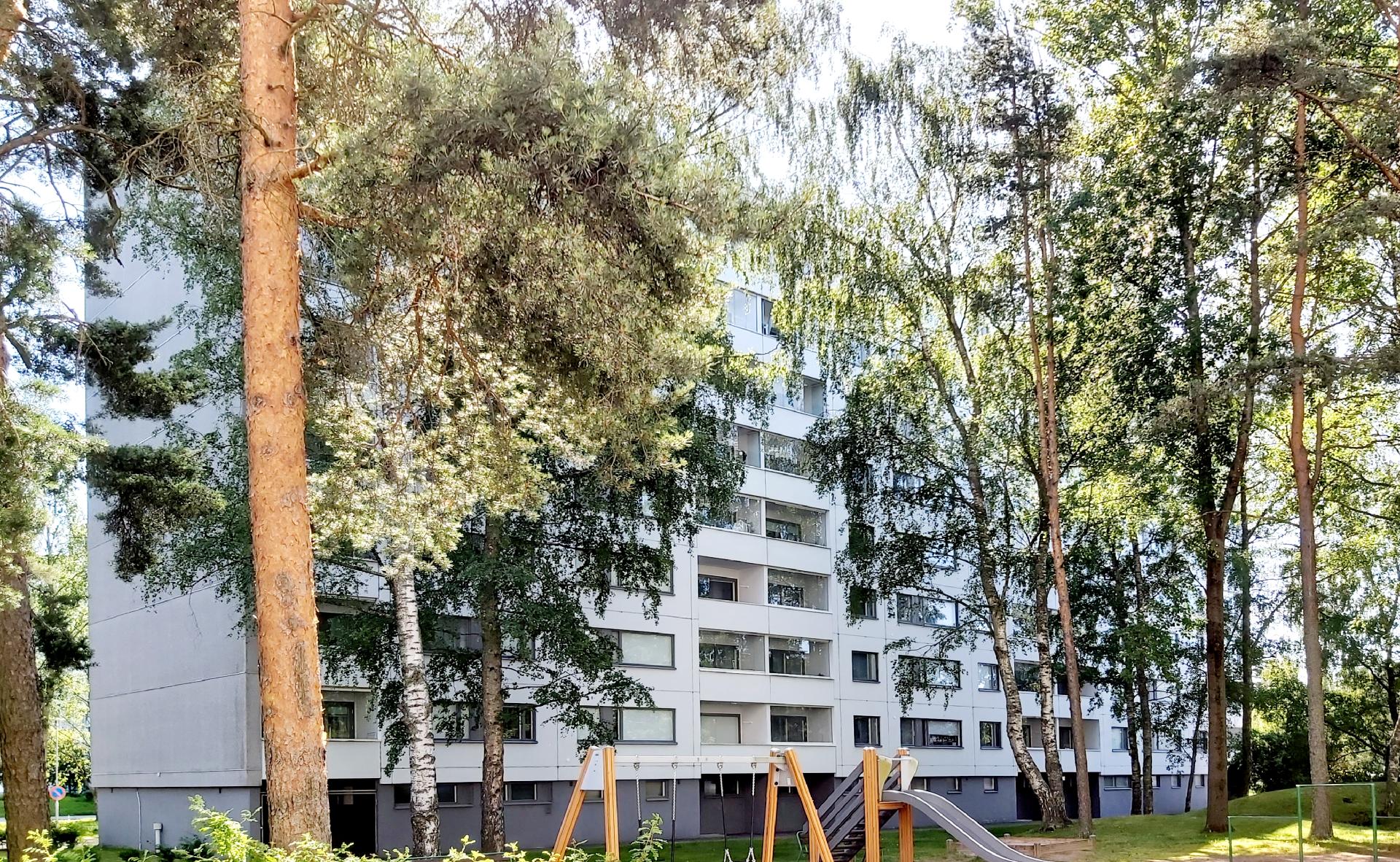 Kaarikuja 4, Kontula, Helsinki