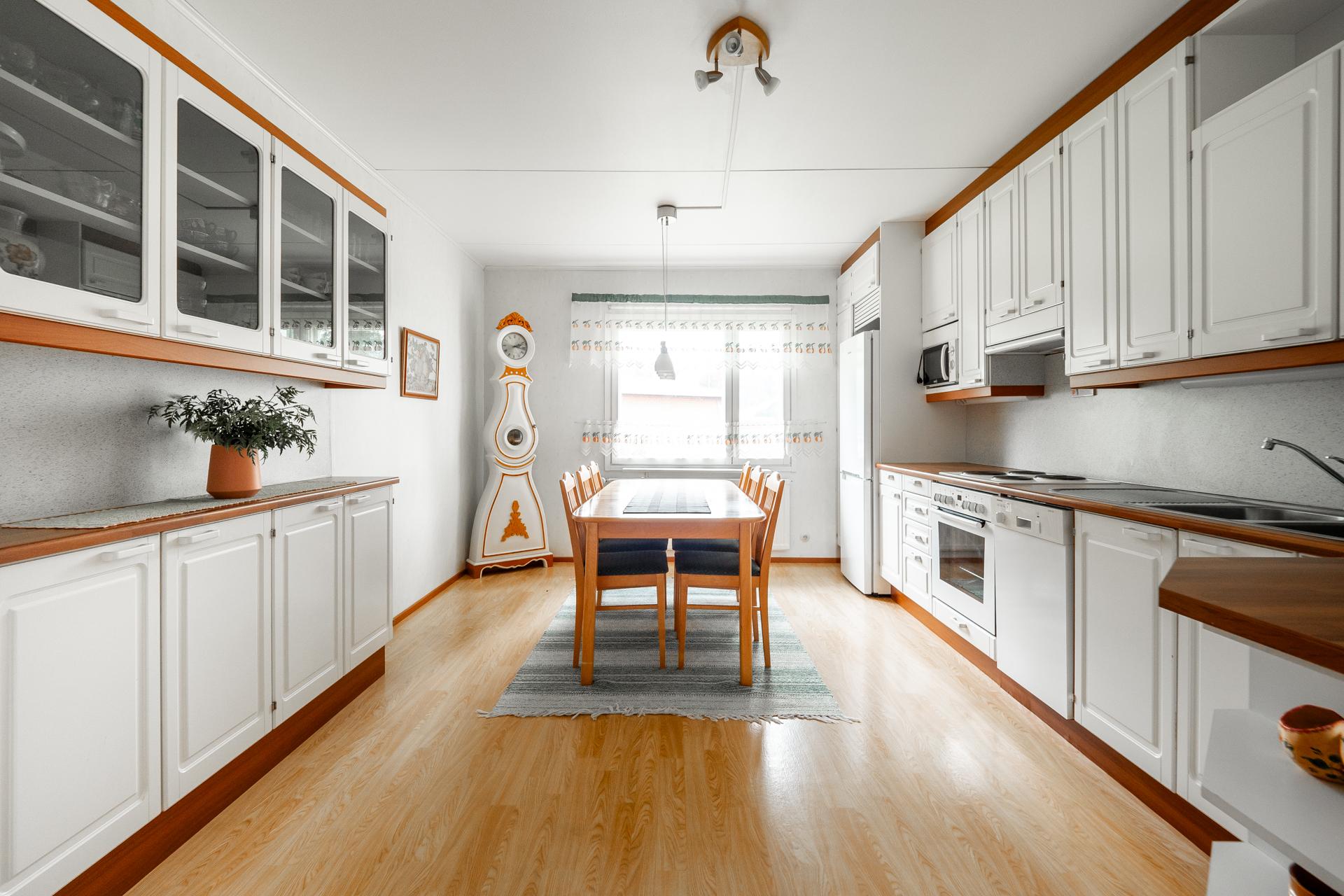 Sinappikuja 4, Oulunsalo, Oulu