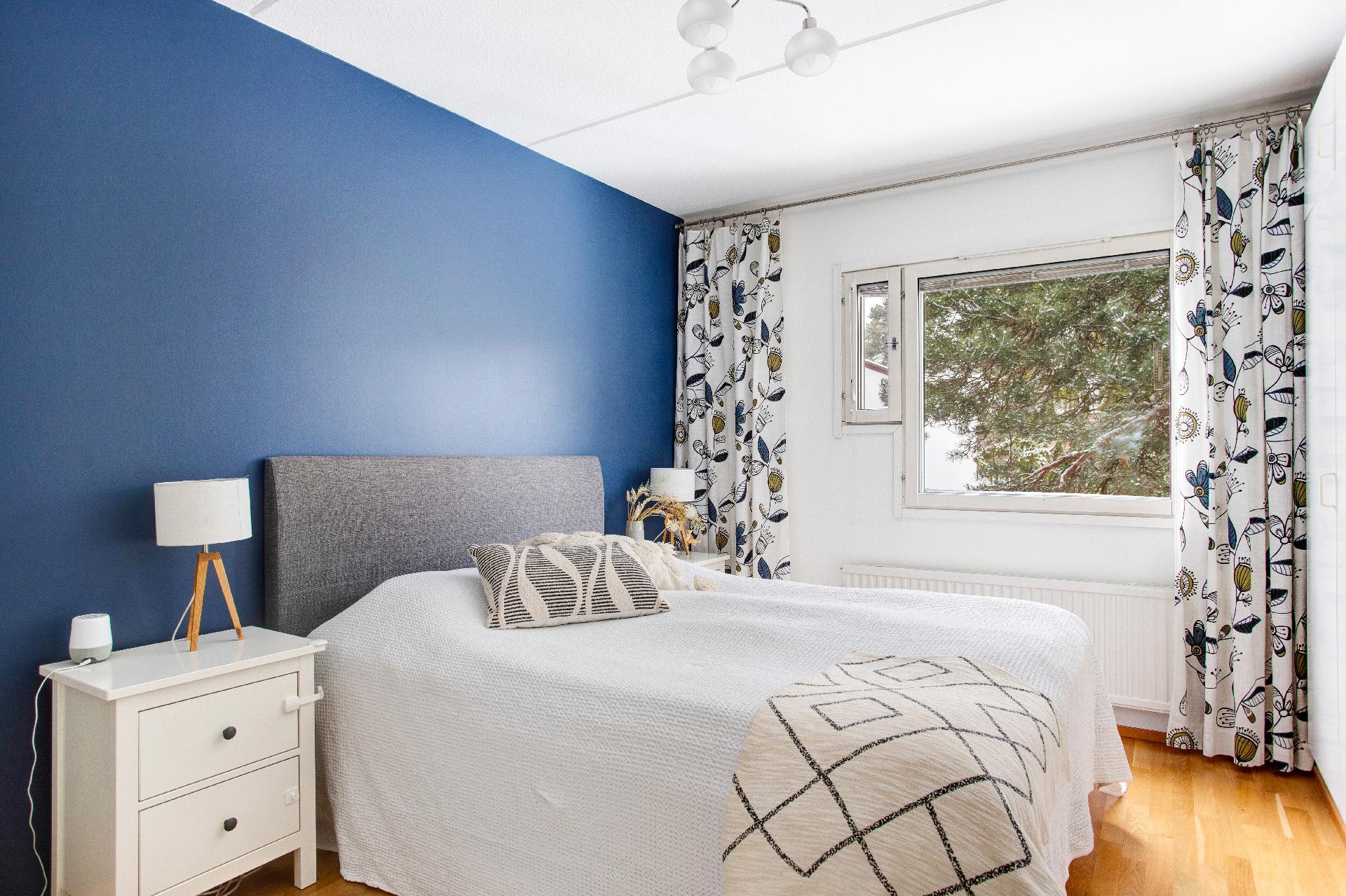 Ruutikellarinkuja 4, Mäkkylä, Espoo