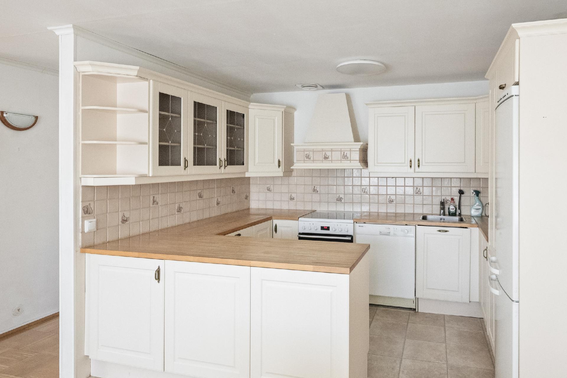 Lähdepuistontie 20, Vaarala, Vantaa