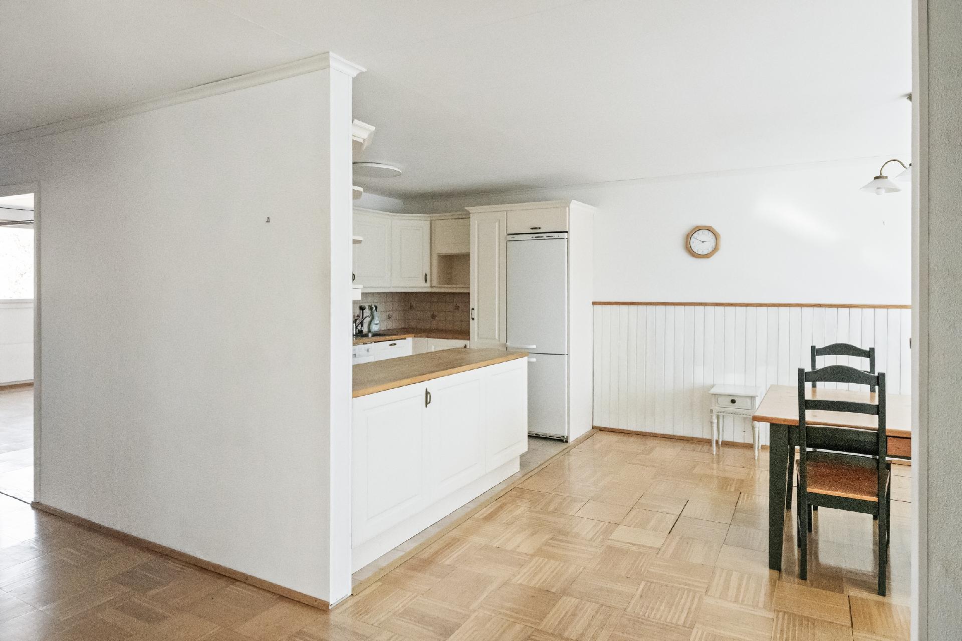 Lähdepuistontie 20, Vaarala, Vantaa