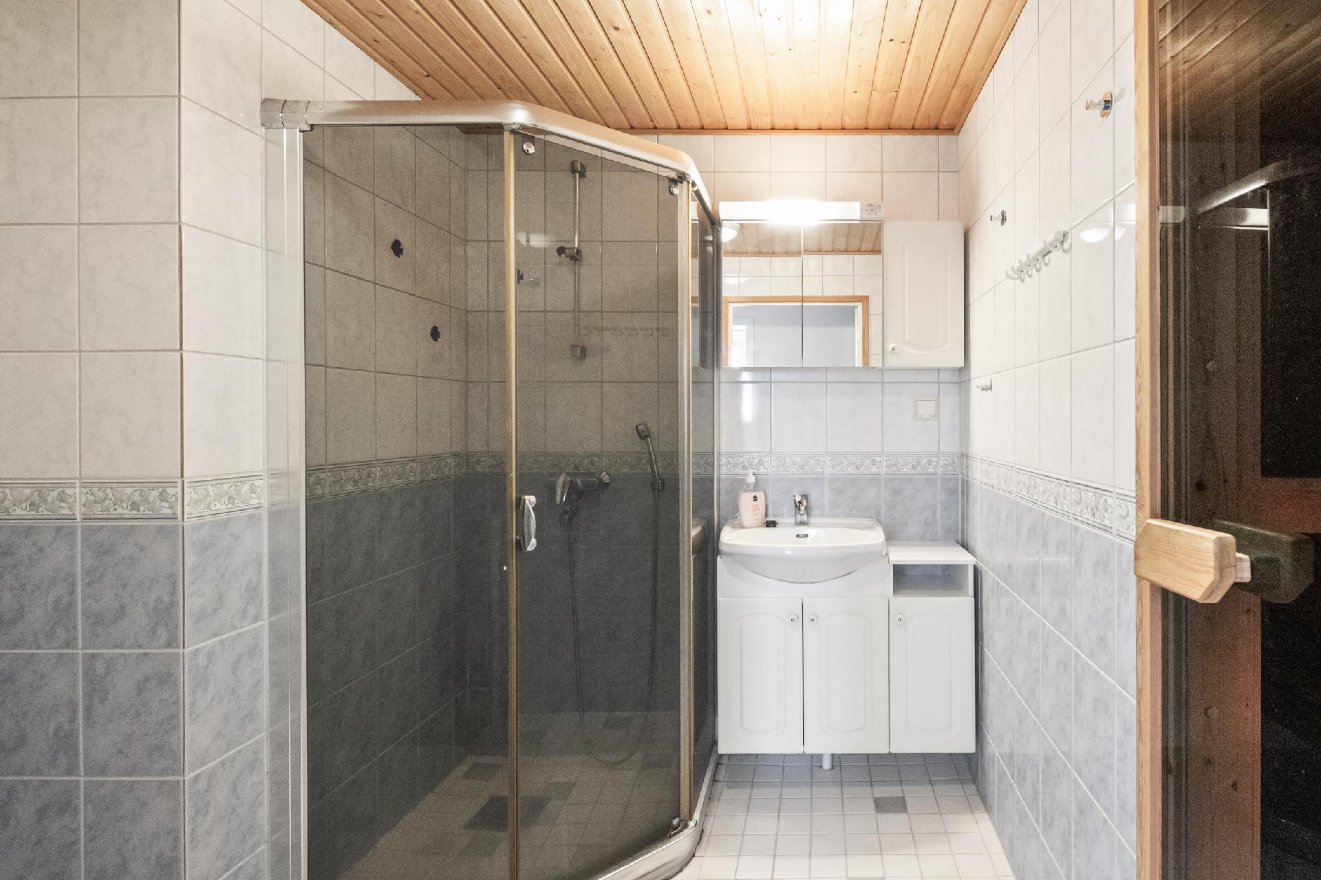 Lähdepuistontie 20, Vaarala, Vantaa