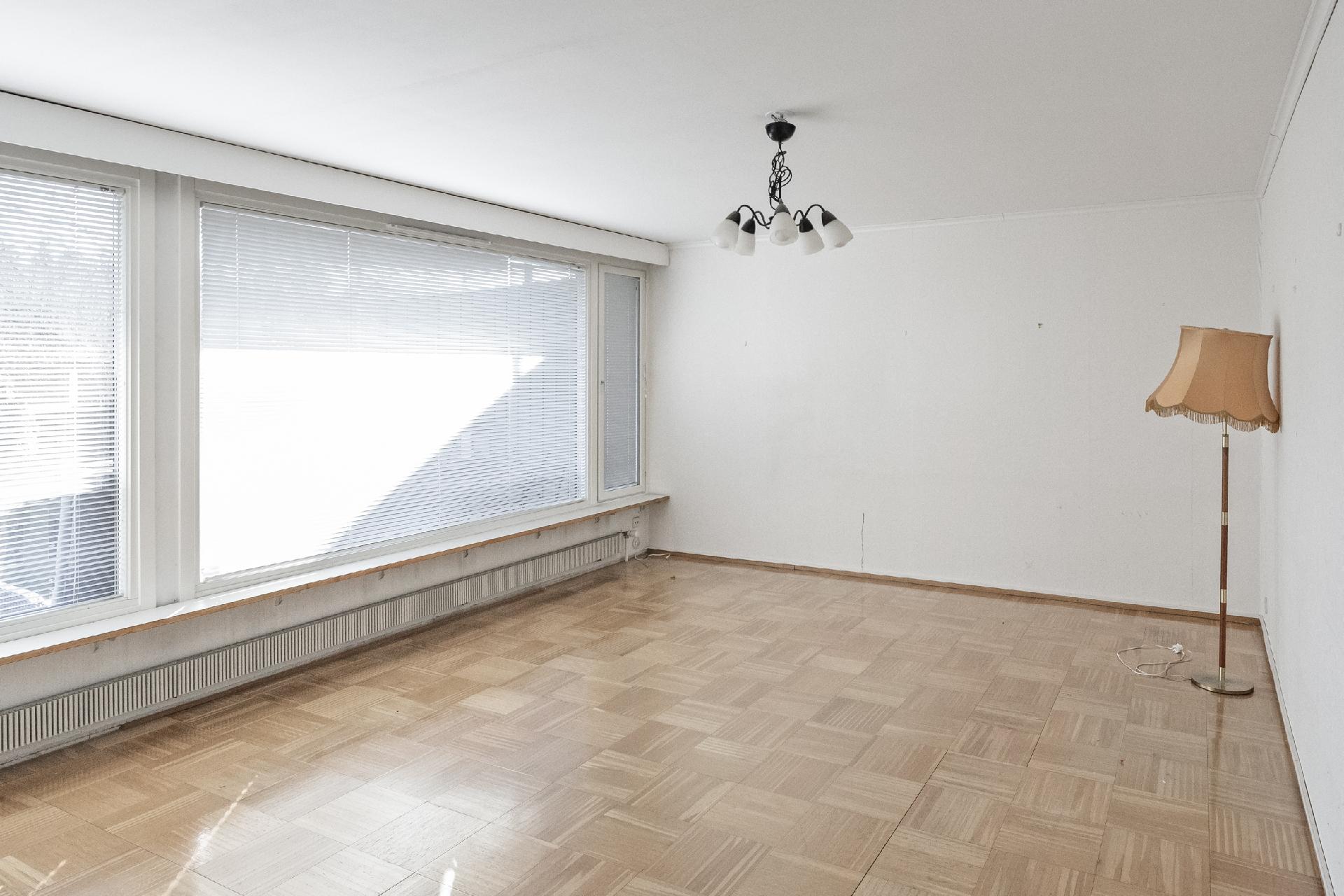 Lähdepuistontie 20, Vaarala, Vantaa