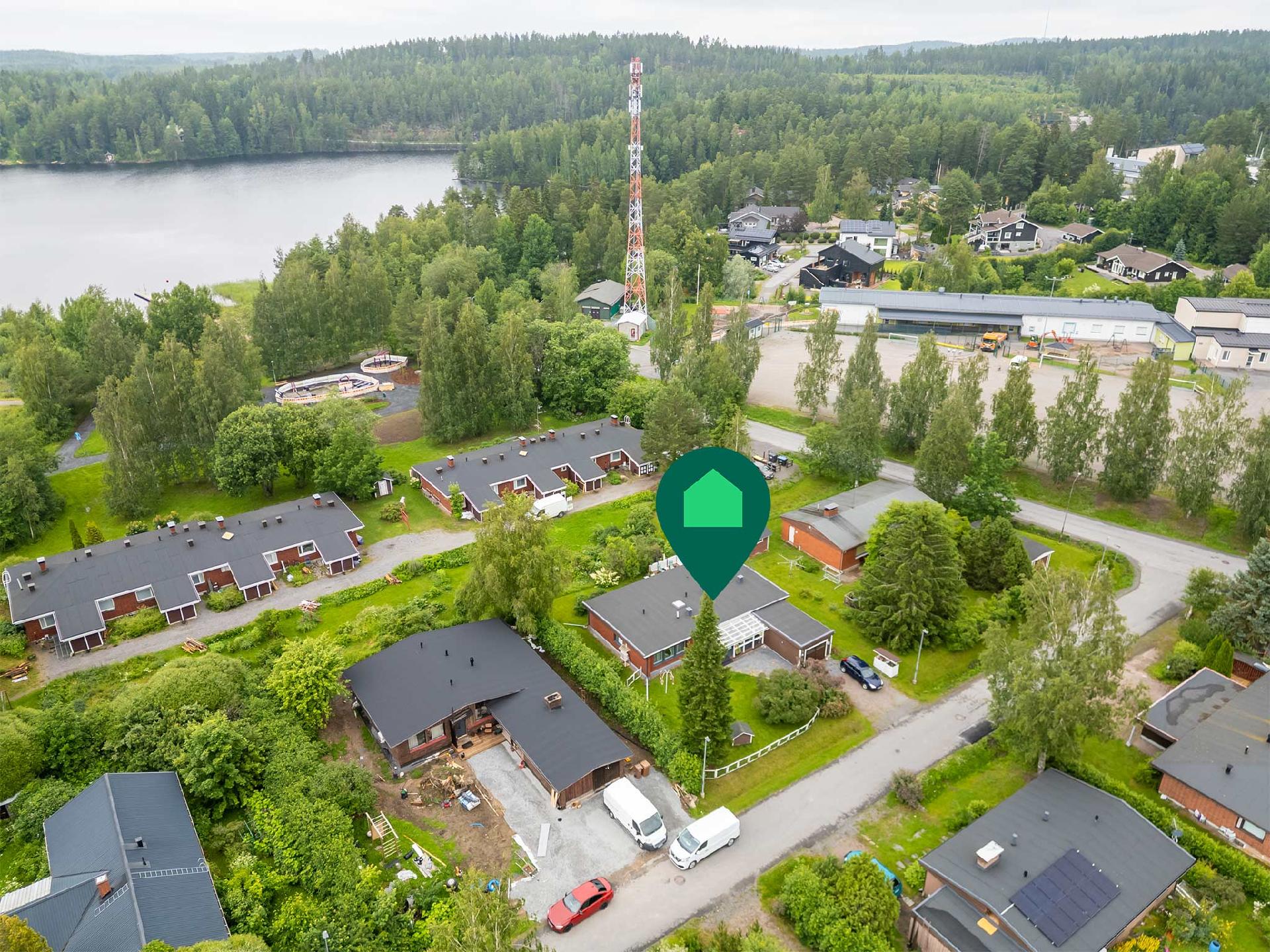 Korkeepirtinkatu 4, Kämmenniemi, Tampere