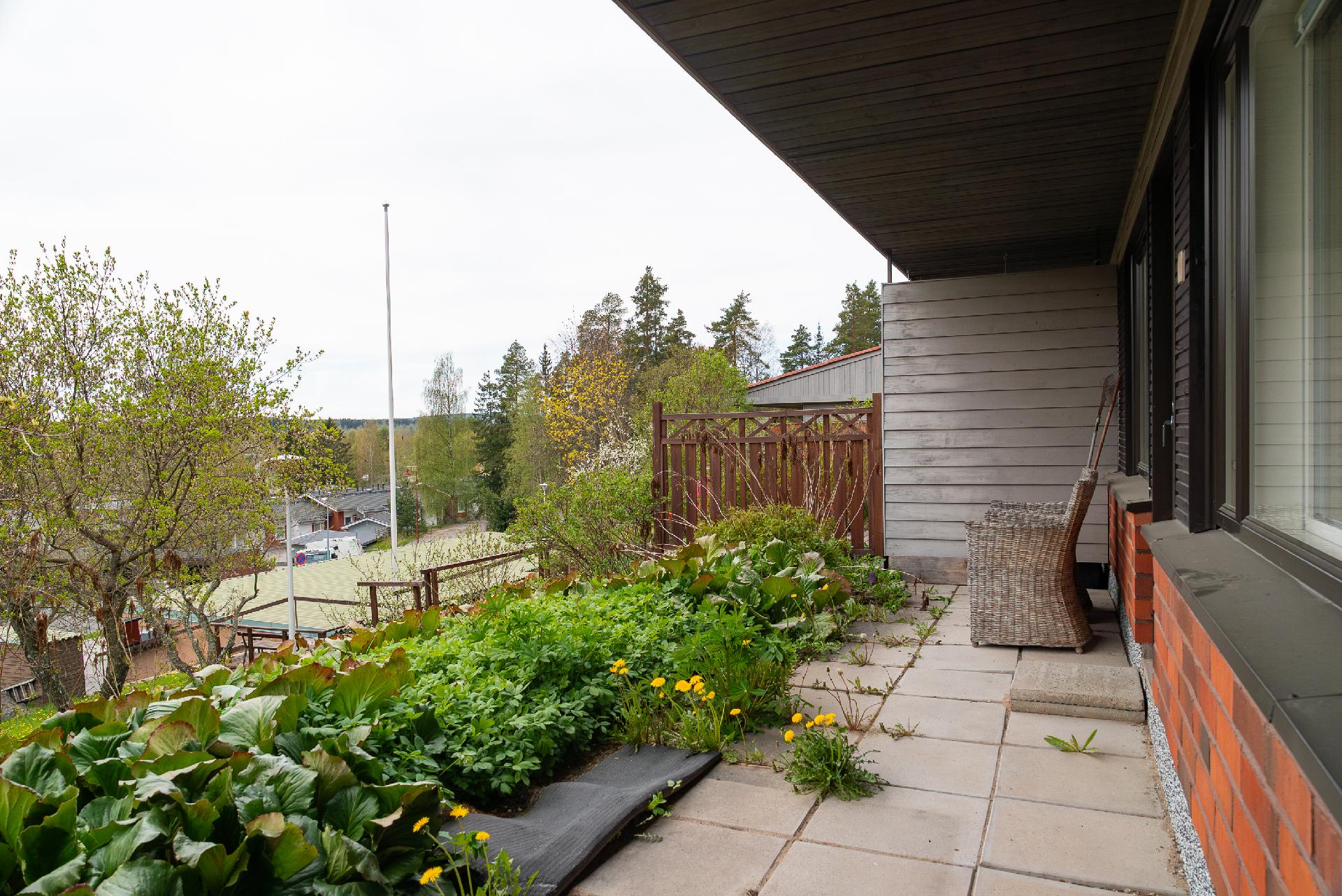 Maurialantie 3, Vuorenjuuri, Jämsä