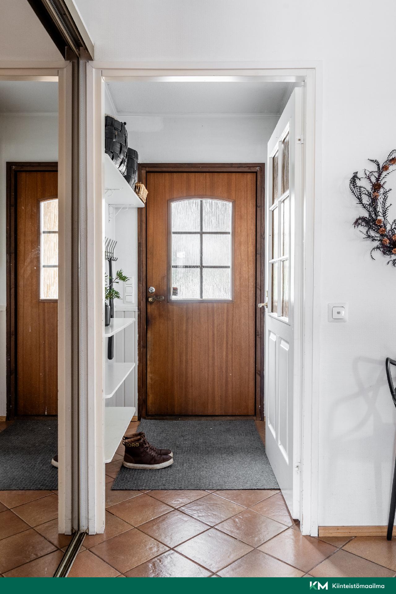 Maitorpantie 8, Kivistö, Vantaa