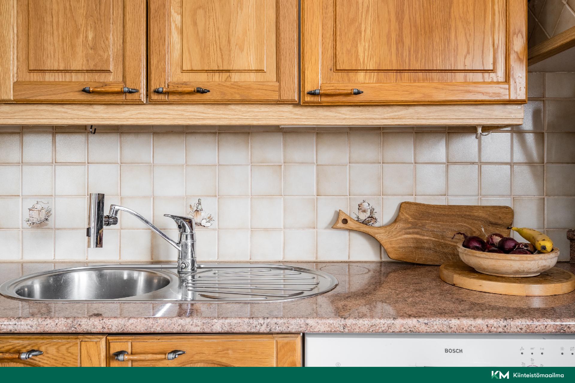 Maitorpantie 8, Kivistö, Vantaa