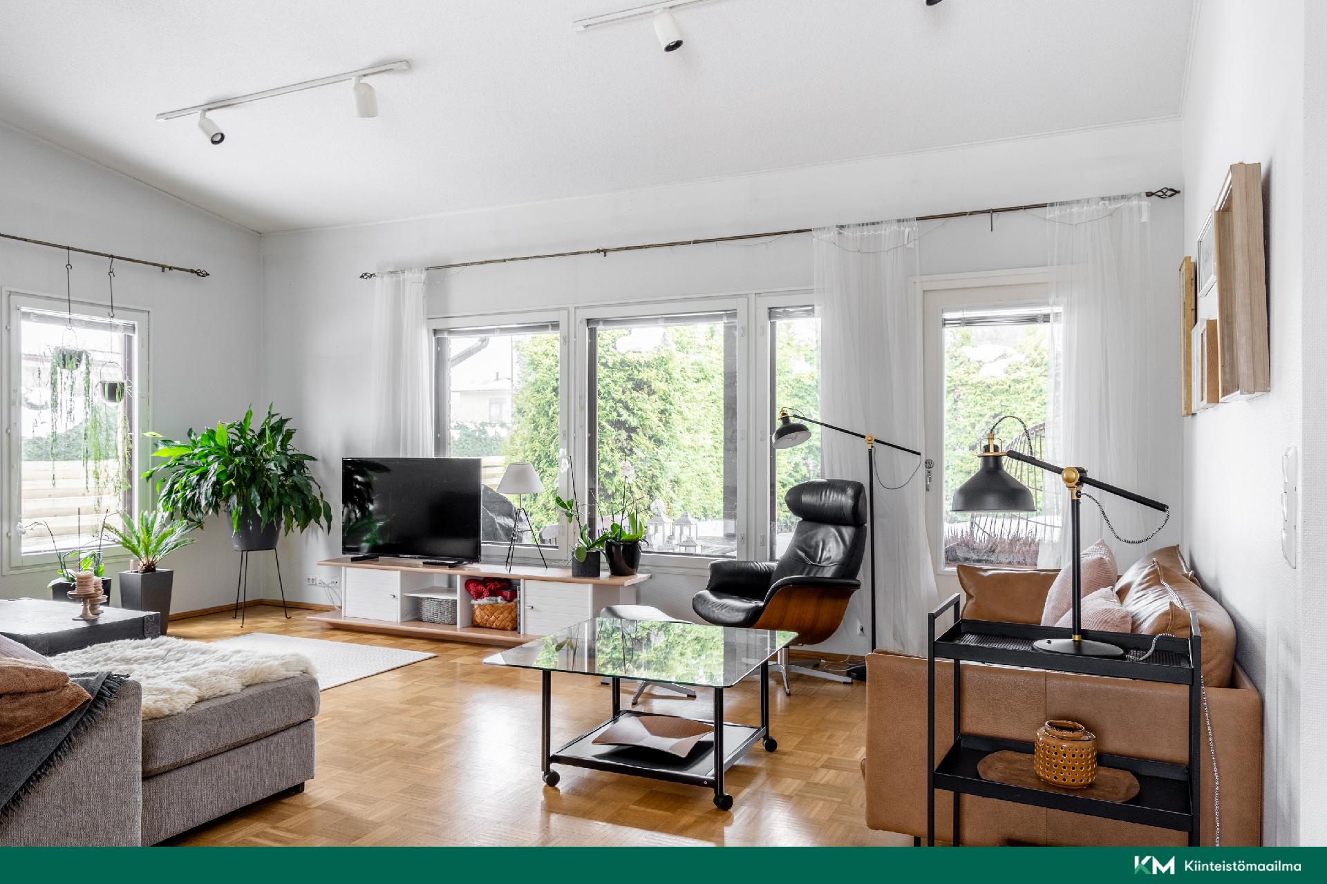 Maitorpantie 8, Kivistö, Vantaa