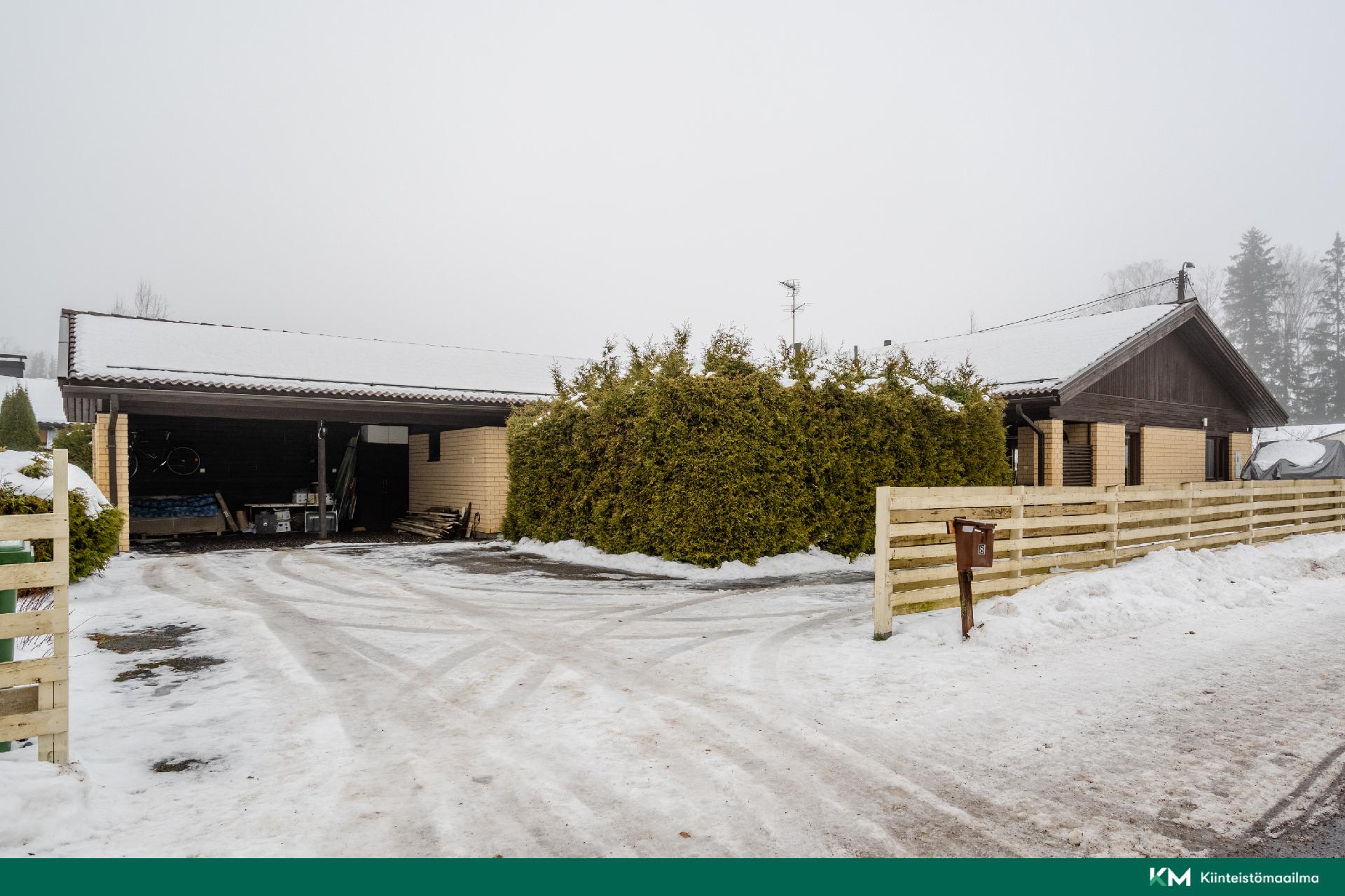 Maitorpantie 8, Kivistö, Vantaa