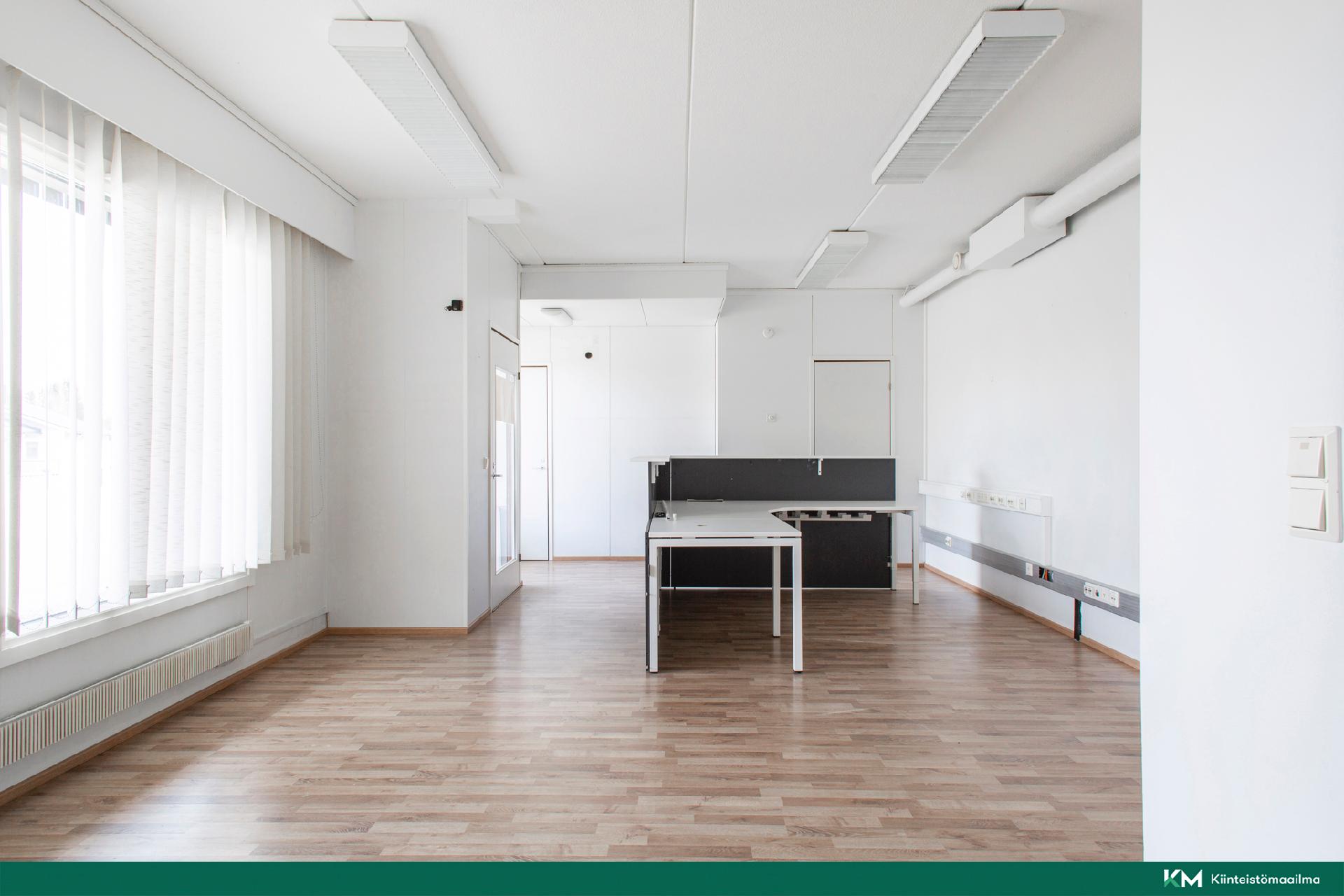 Otto Mannisentie 11 A 2 ja 11, Kangasniemi