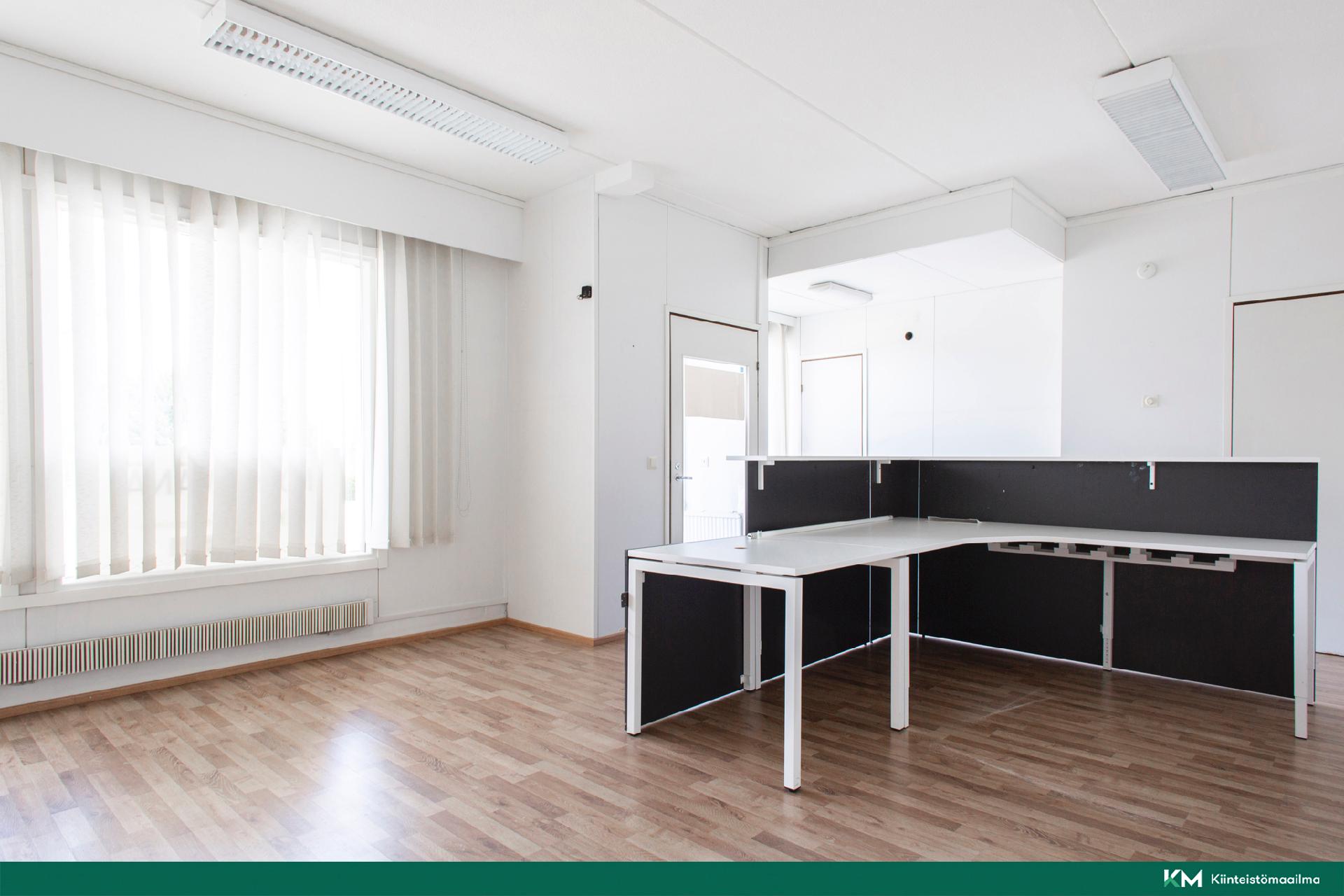 Otto Mannisentie 11 A 2 ja 11, Kangasniemi