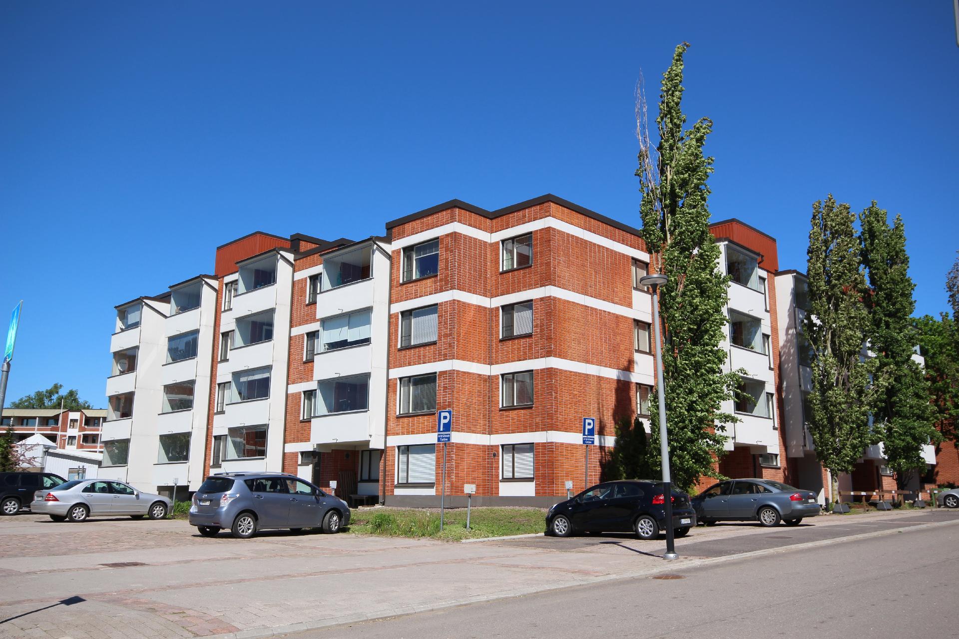 Valkamakatu 13.48200 Kotka