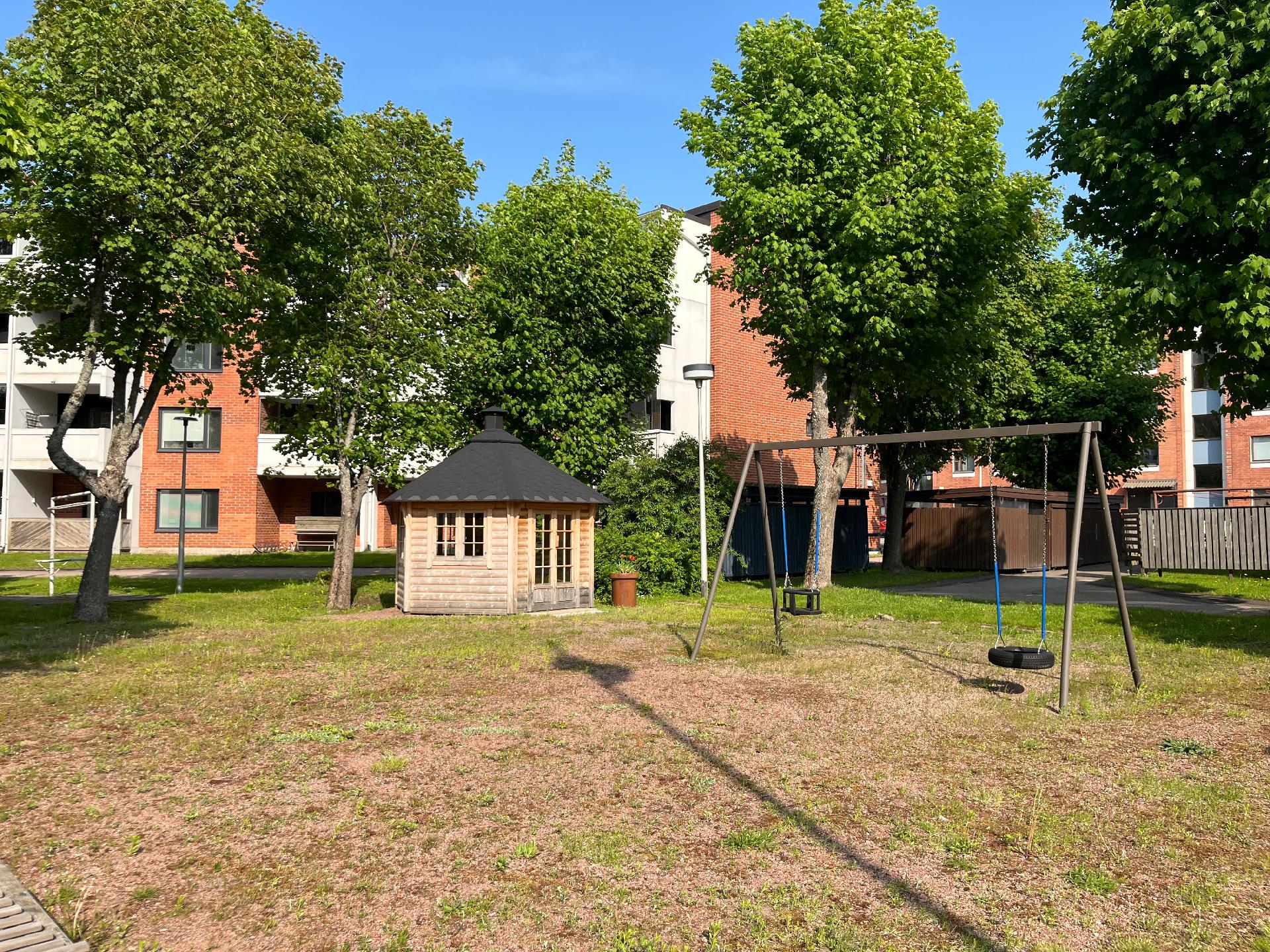 Valkamakatu 13, Hovinsaari, Kotka