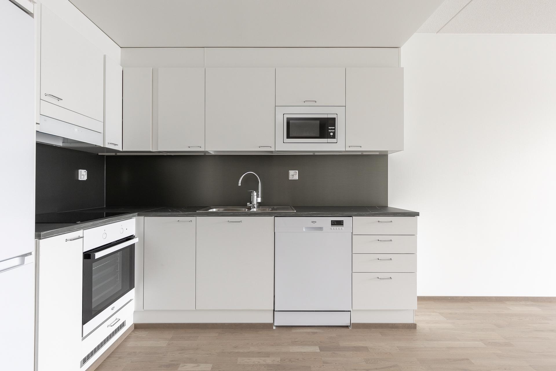 Kipparintie 4, Keskusta, Laukaa