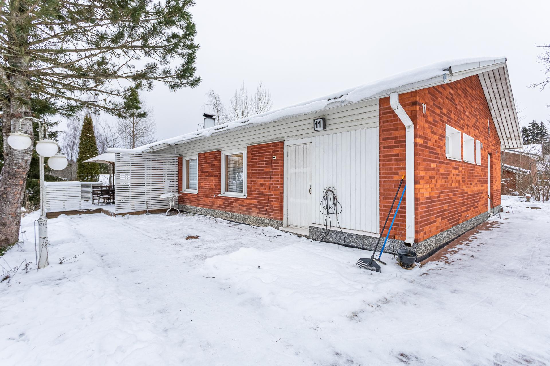 Sisäänkänti_sisäpihaa