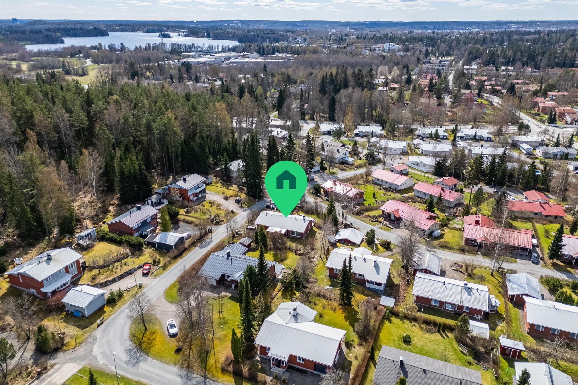 Poppelitie 11, Kukostensyrjä, Hämeenlinna