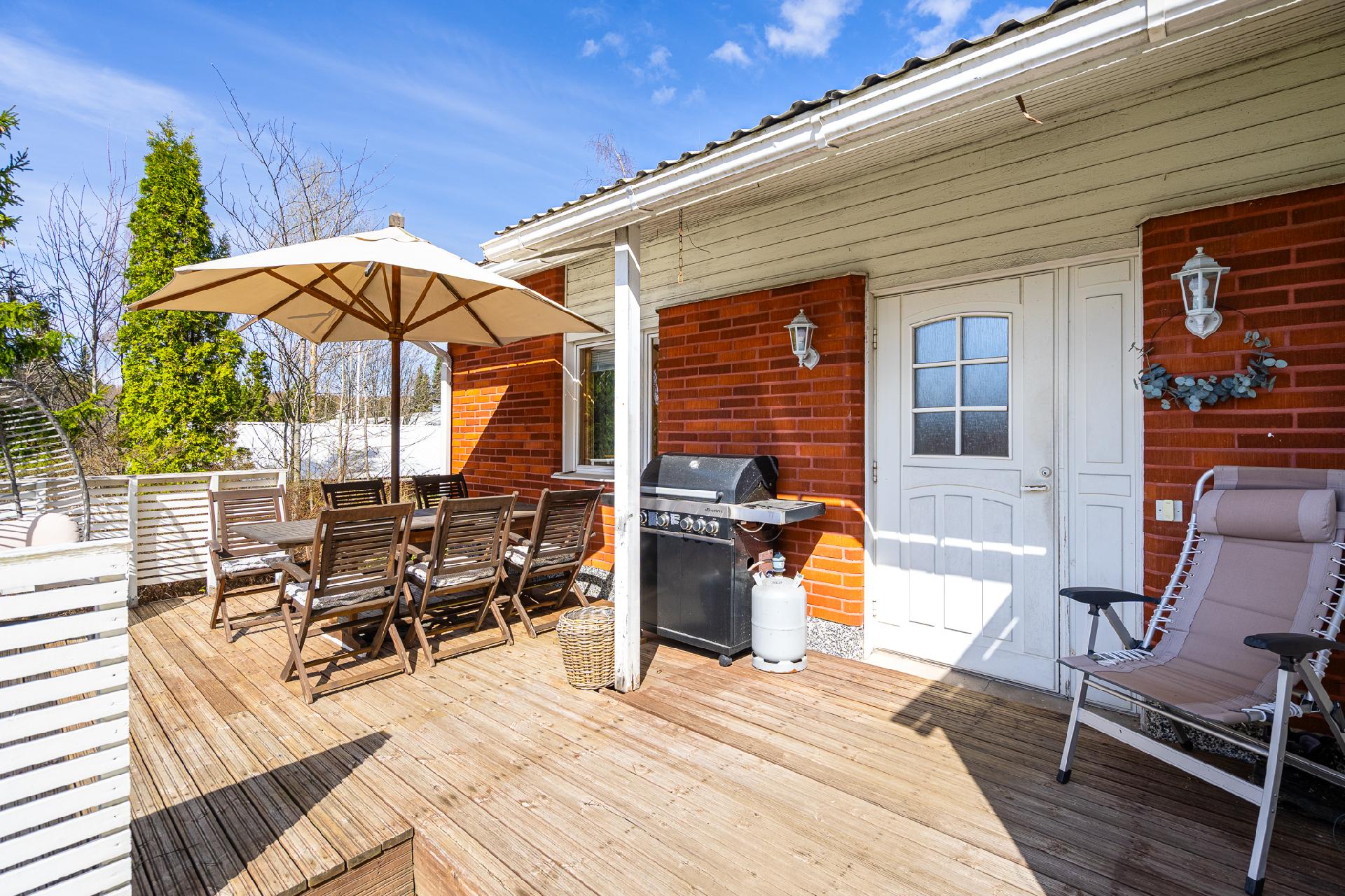 Poppelitie 11, Kukostensyrjä, Hämeenlinna