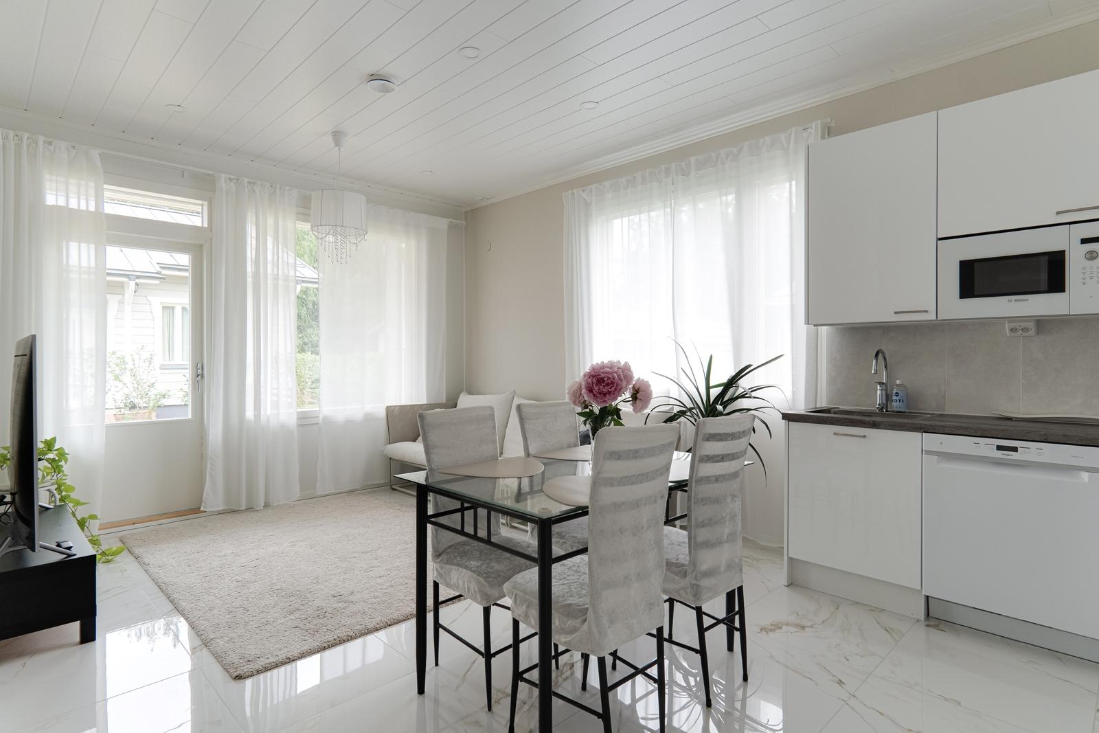 Sipulitie 4b, Peltola, Järvenpää