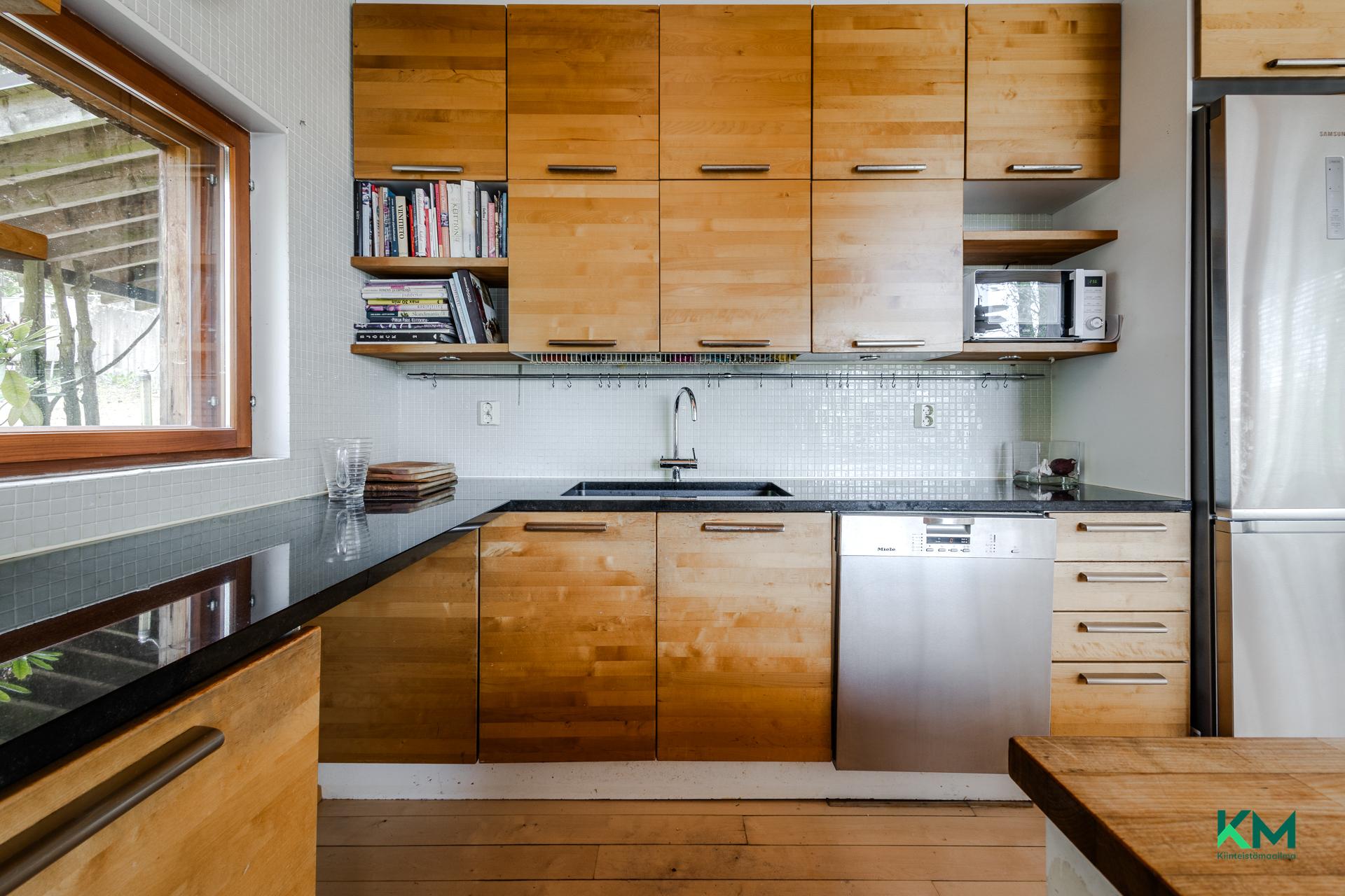 Tammimäentie 13, Lippajärvi, Espoo