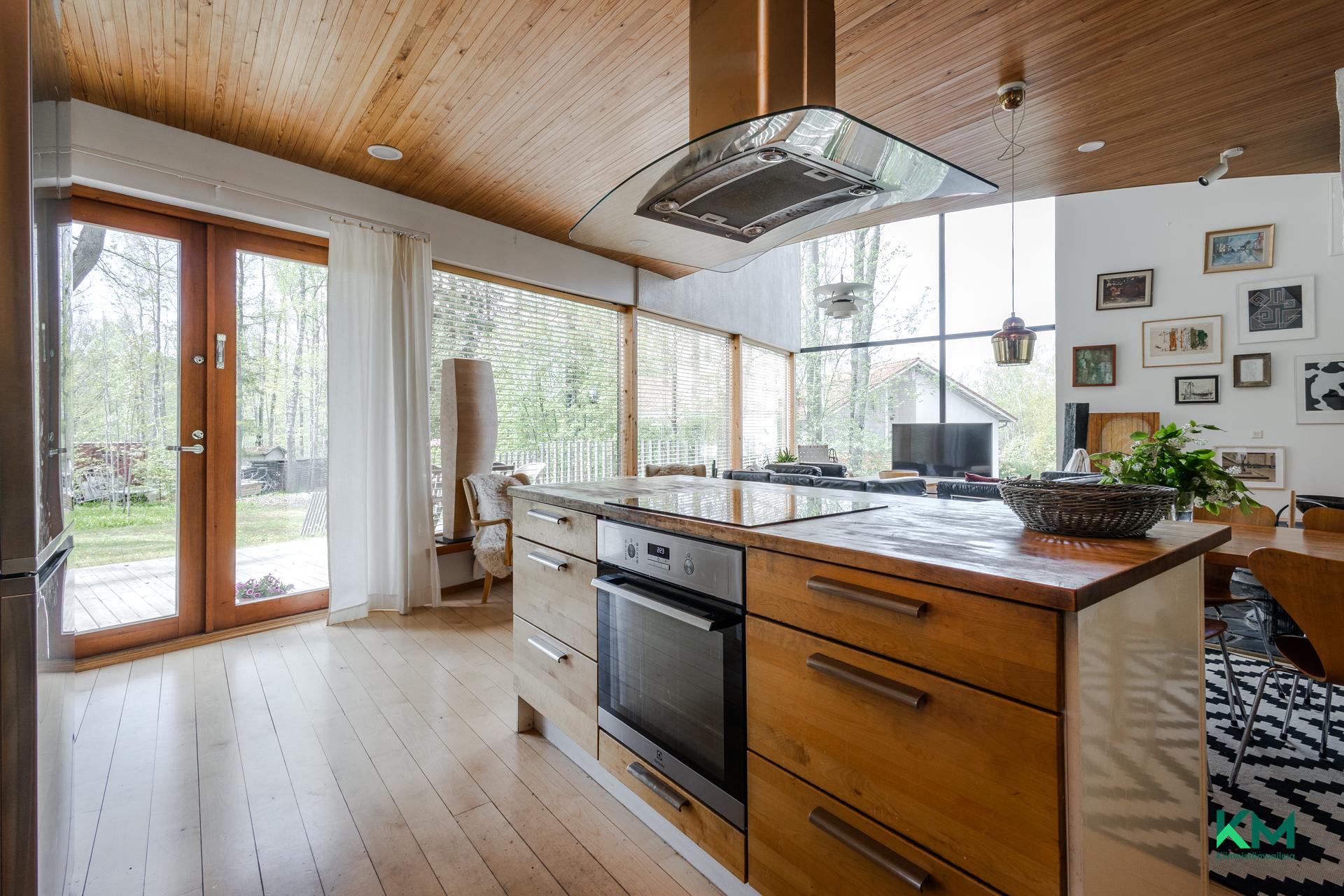 Tammimäentie 13, Lippajärvi, Espoo