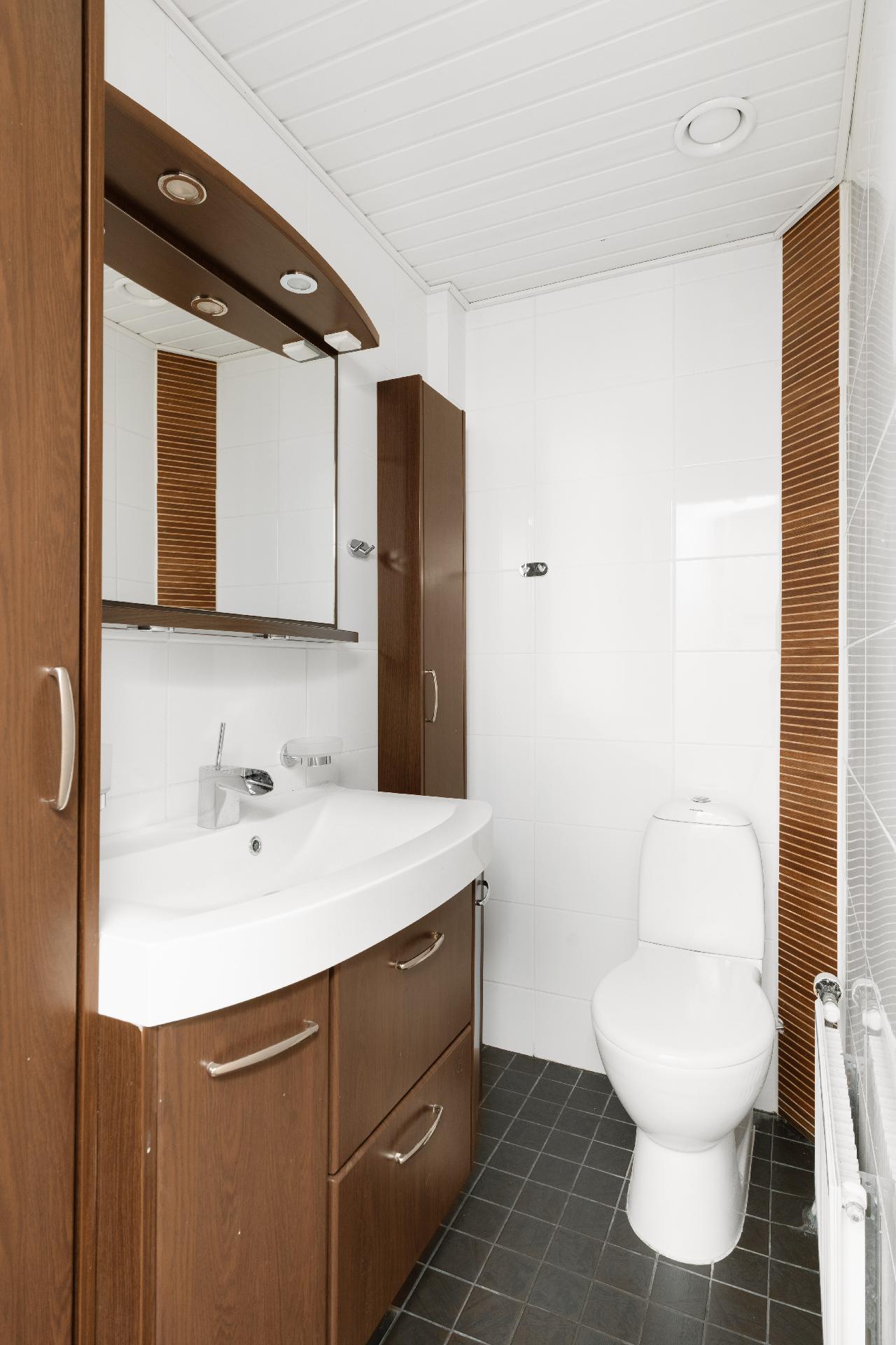 Ankkurinvarsi 11, Laurinlahti, Espoo