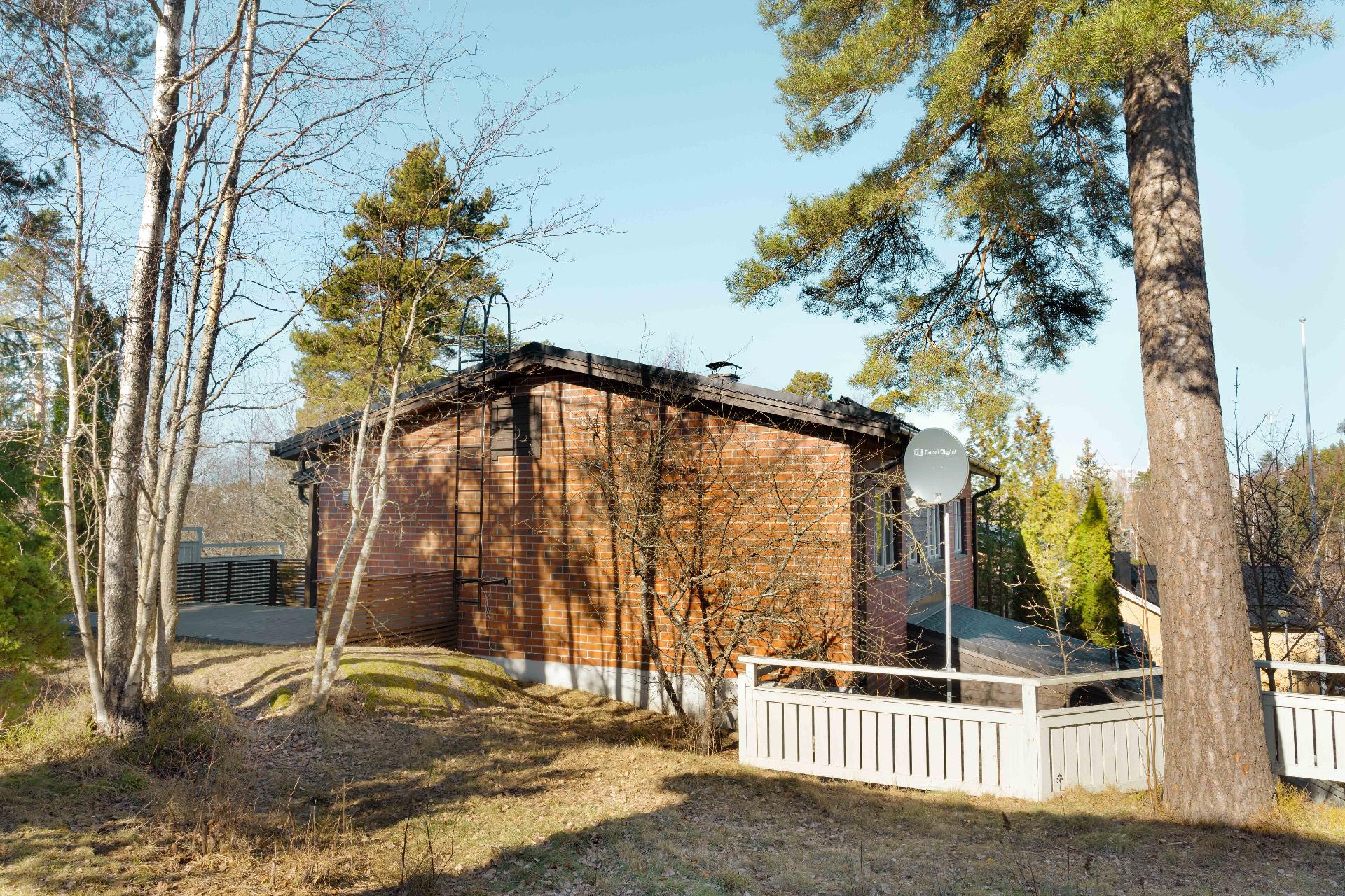 Ankkurinvarsi 11, Laurinlahti, Espoo