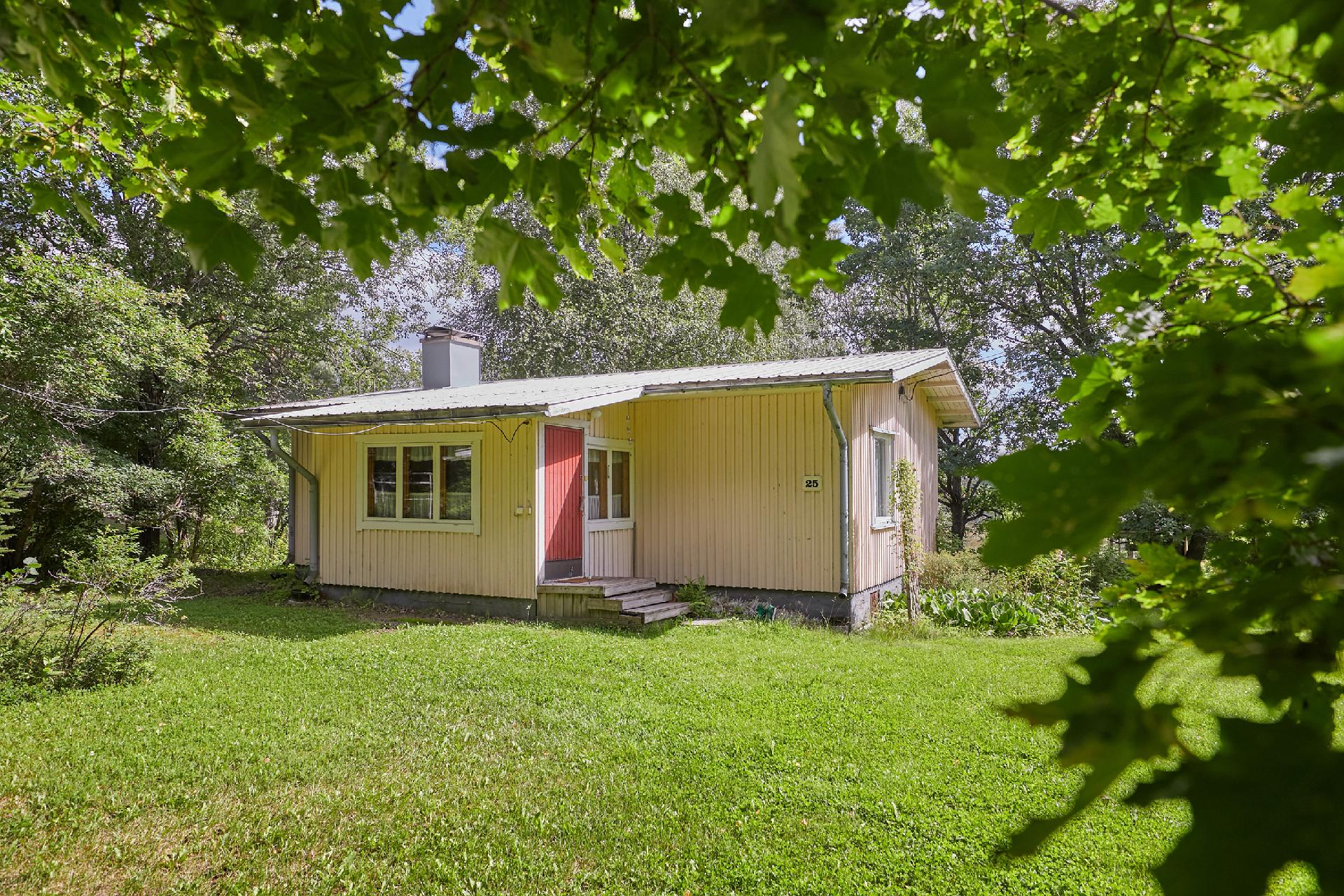 Kandolinintie 25, Nummi-Pusula, Lohja