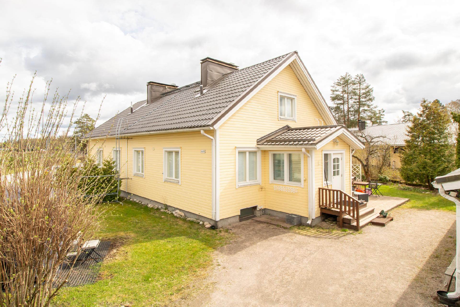 julkisivu
