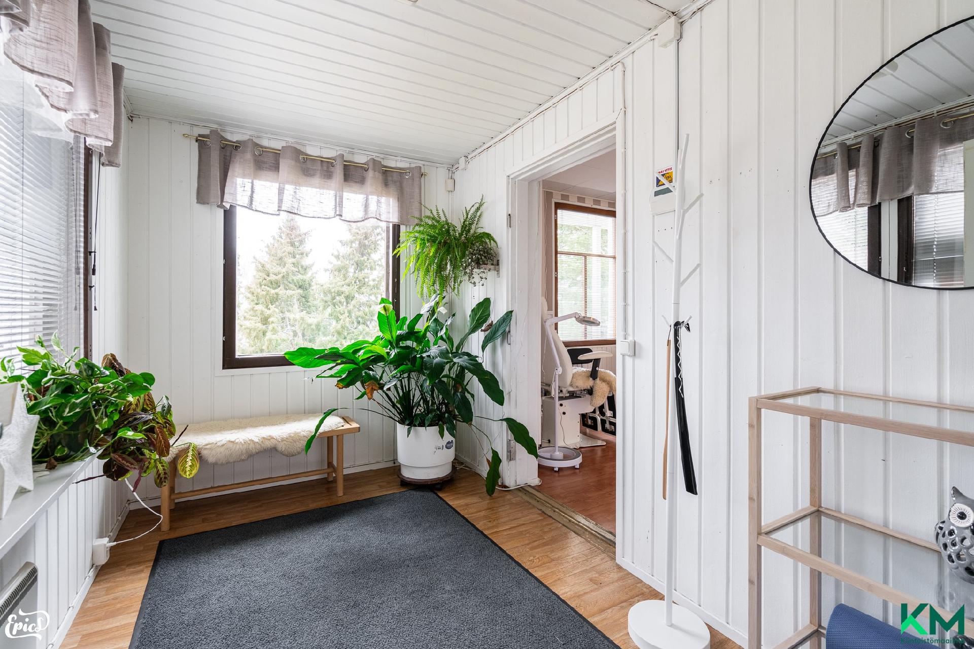 Rautialantie 216, Kirkonkylä, Vesilahti