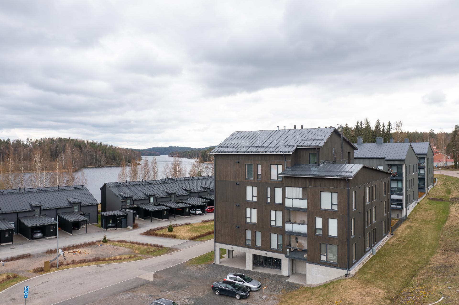 Mesiangervontie 5, Ristikivi, Jyväskylä