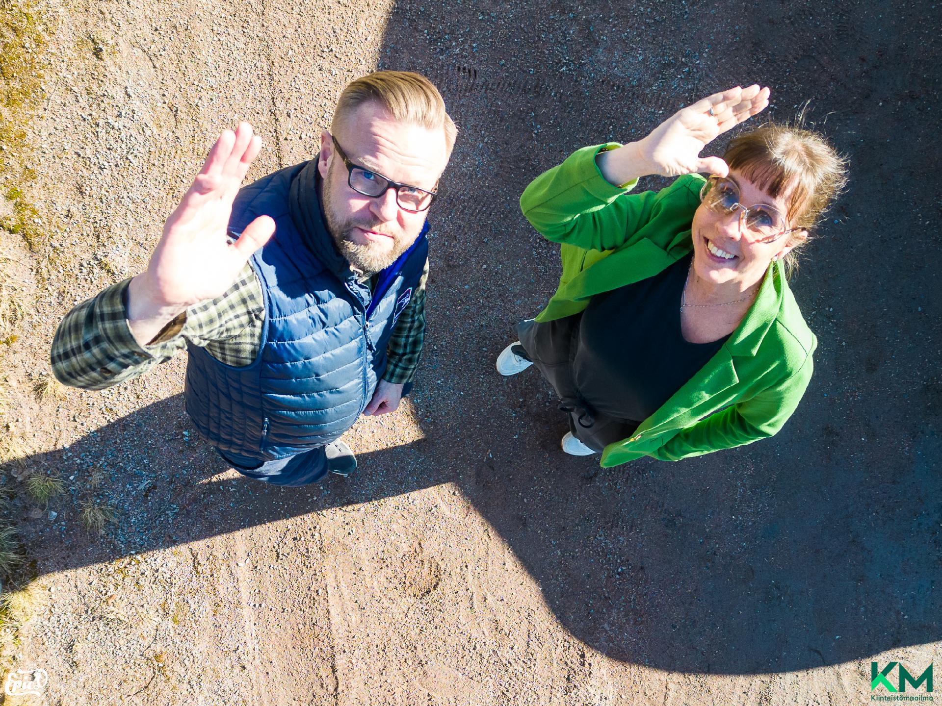 Sovi esittely: Linda 050 543 6003 Timo 040 543 7369